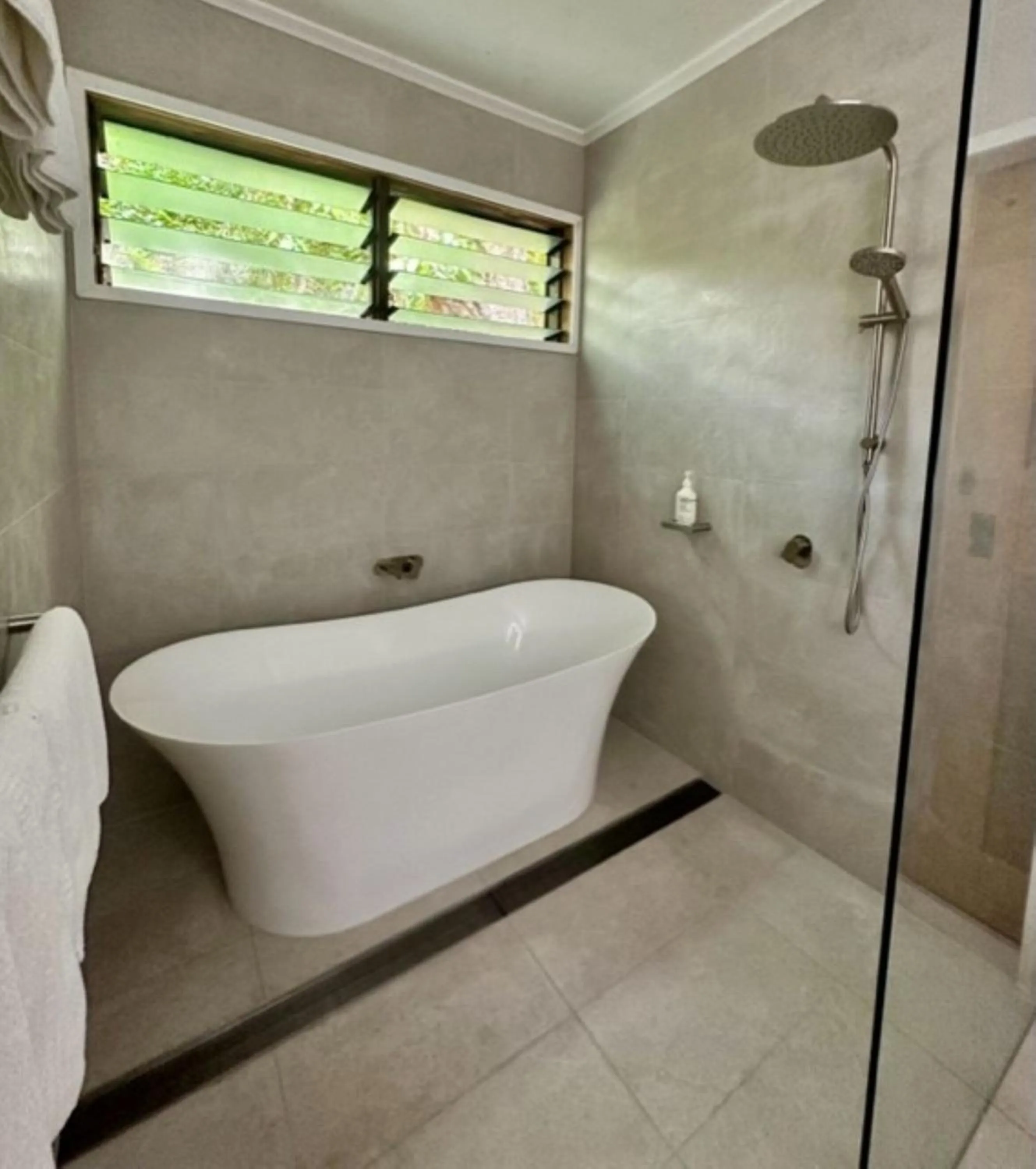 Bathroom in Whispering Valley Cottage Retreat