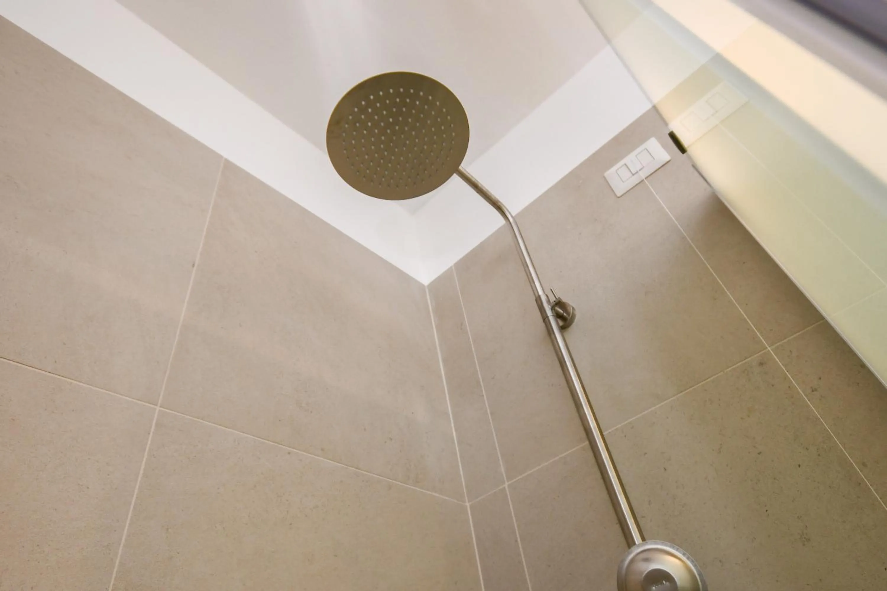 Shower in Hotel Oliveto