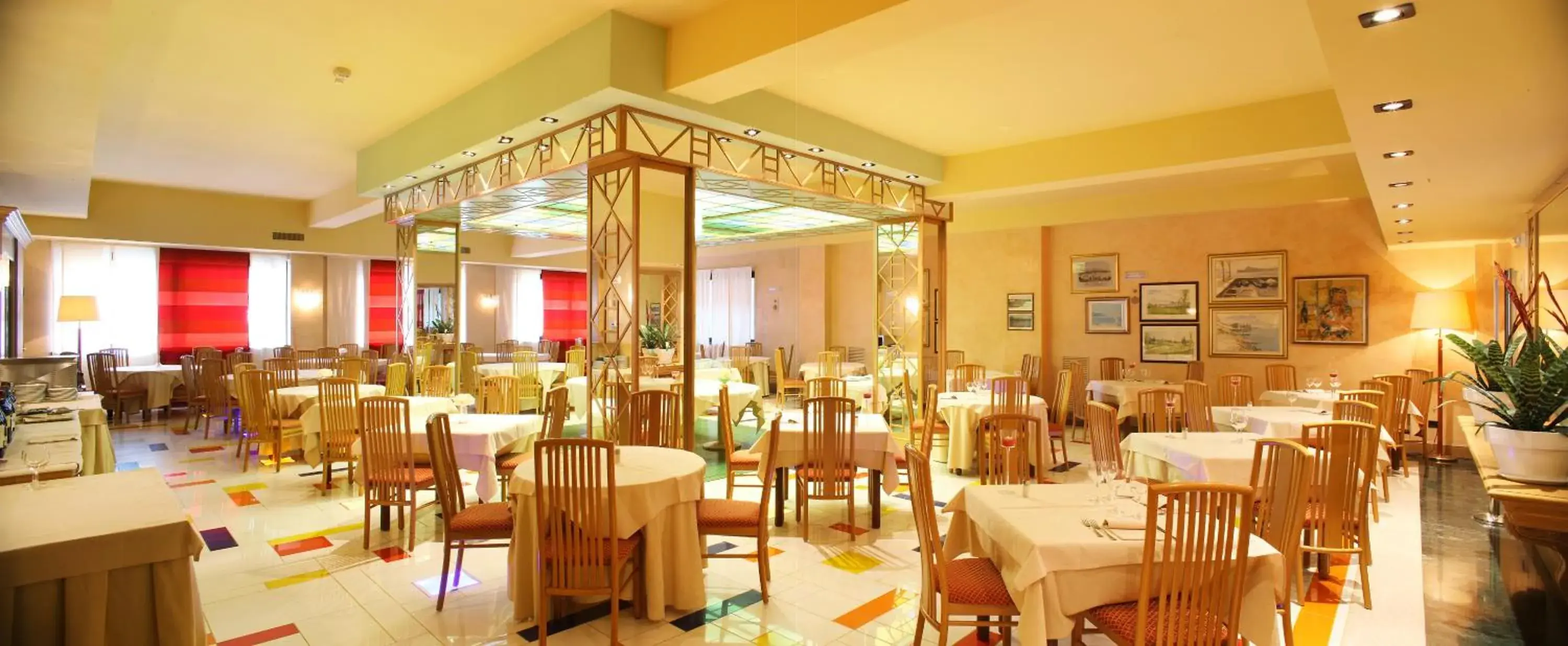 Restaurant/places to eat in Hotel Oliveto Restaurant/places to eat in Hotel Oliveto