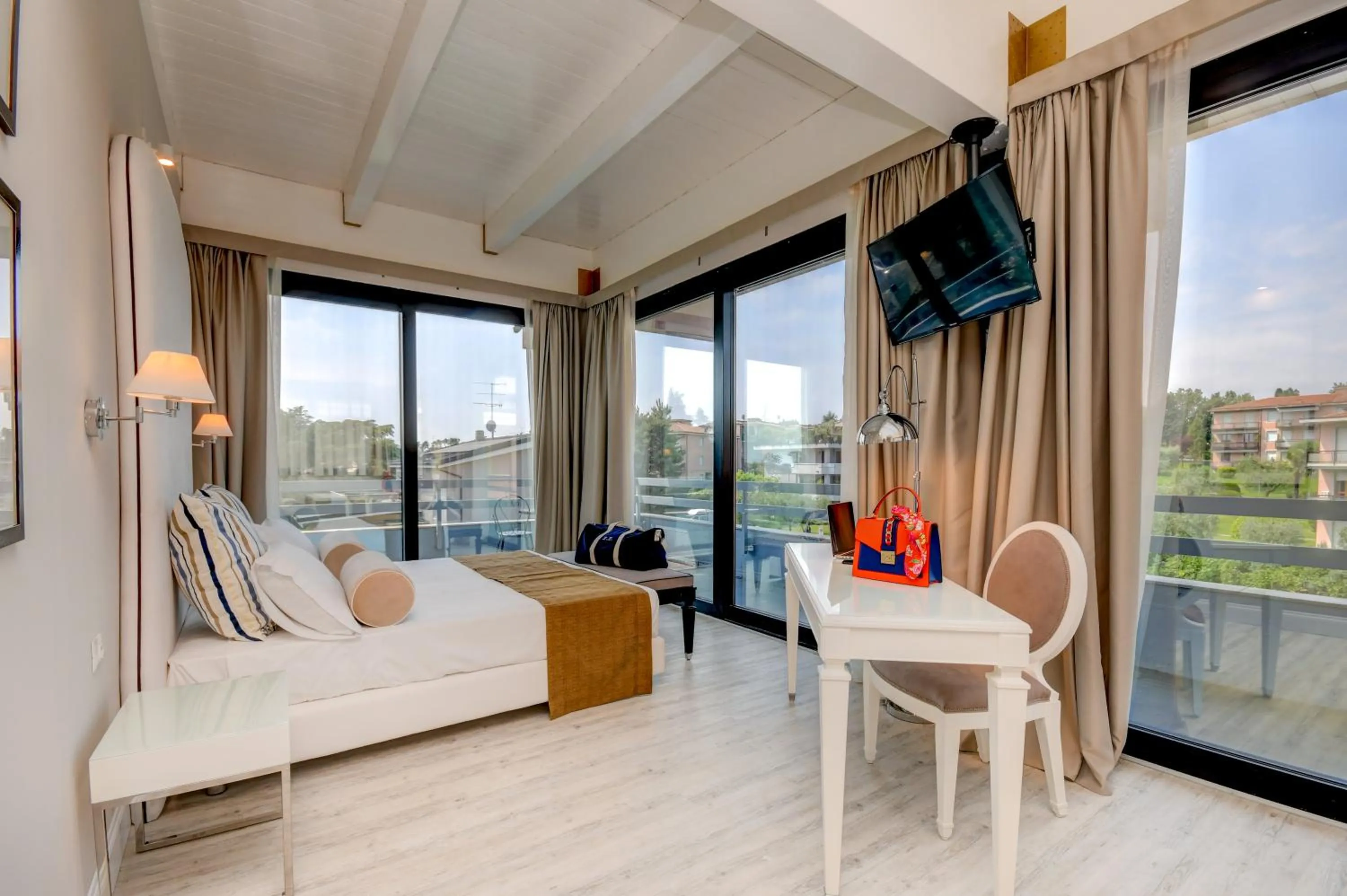 Bedroom, Bed in Hotel Oliveto