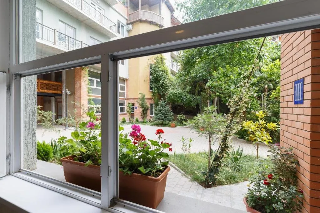 Twin Room with Garden View in Hotel Aira Plaza