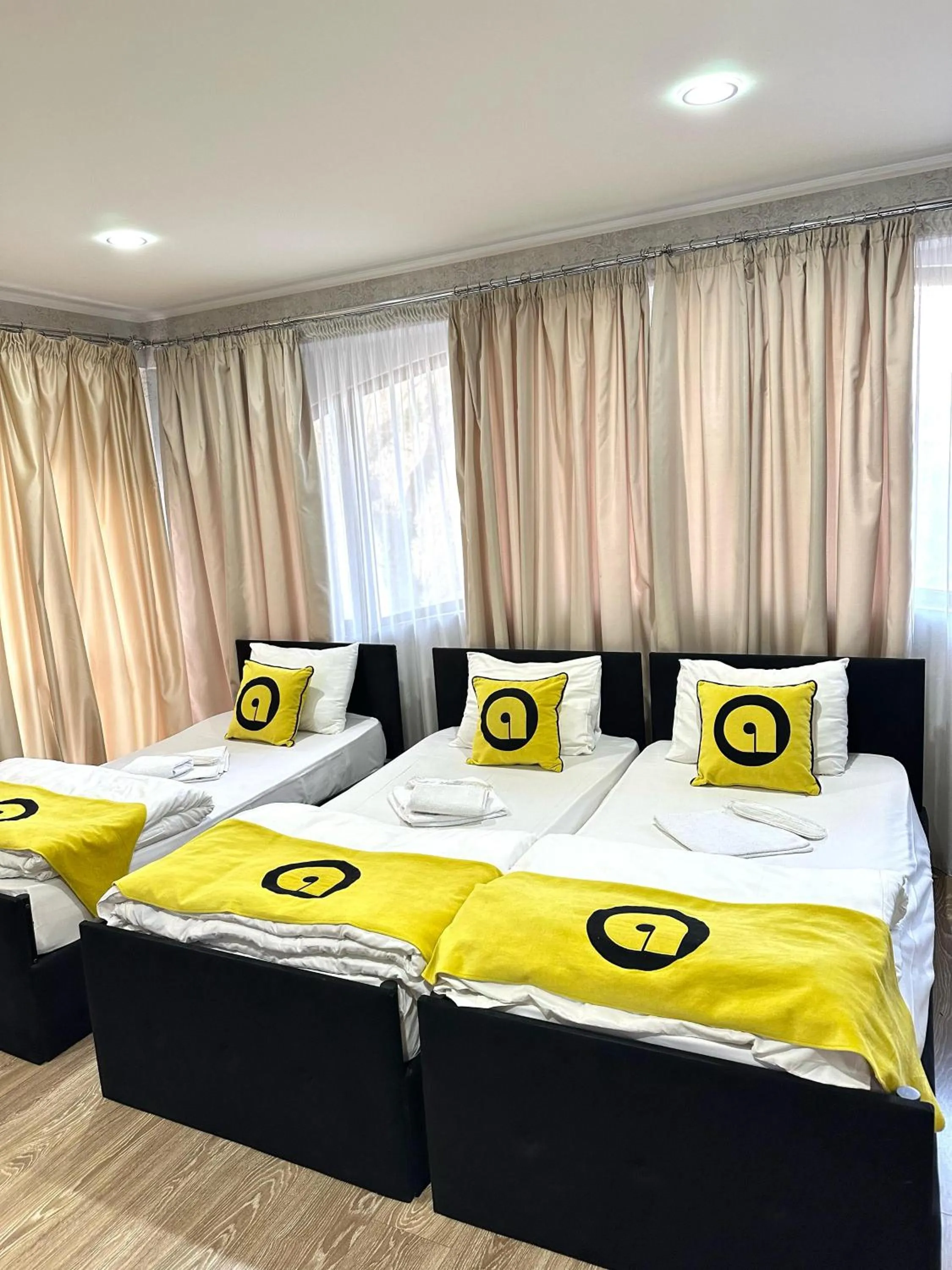 Bed in Hotel Aira Plaza