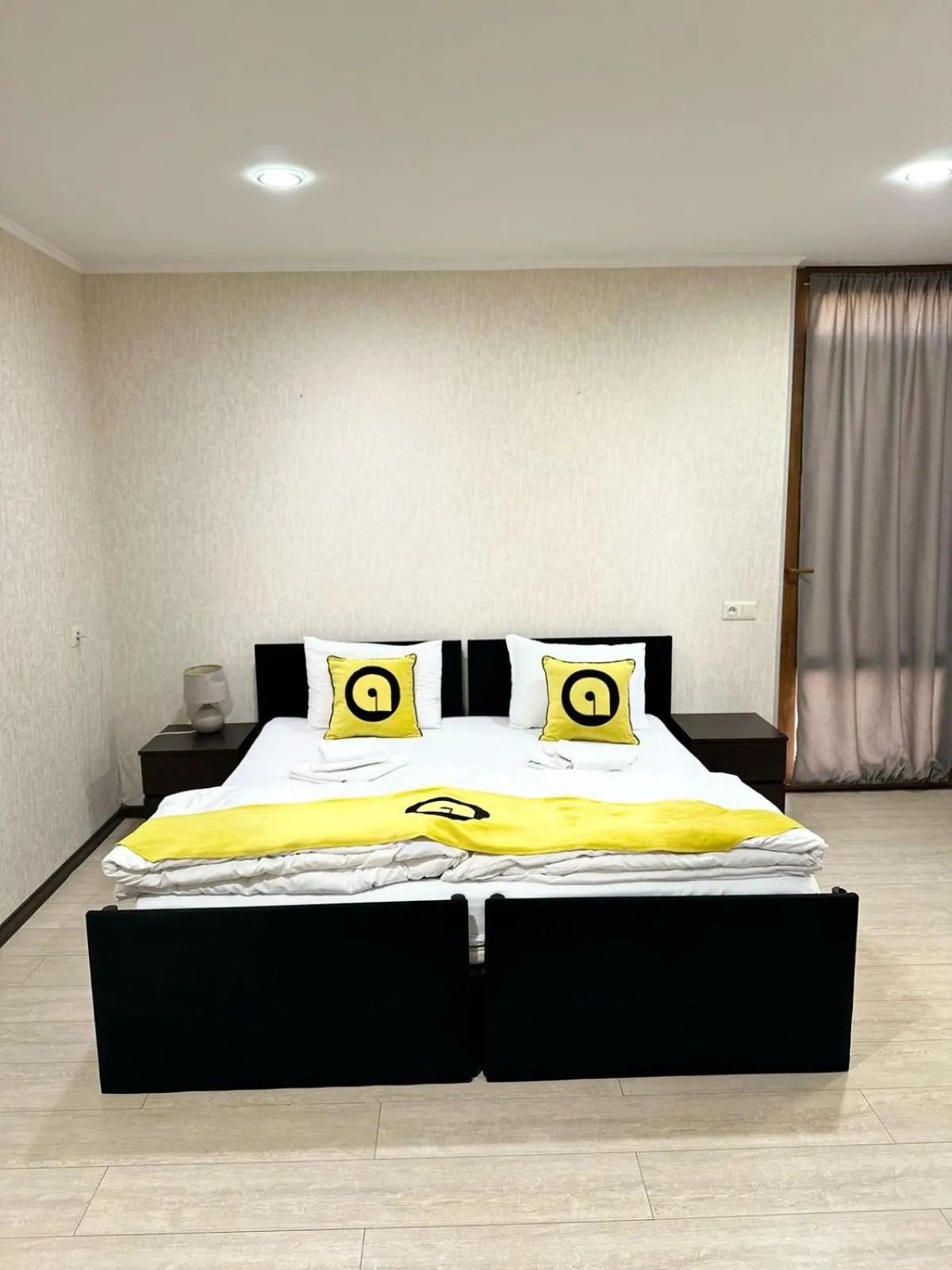 Bed in Hotel Aira Plaza