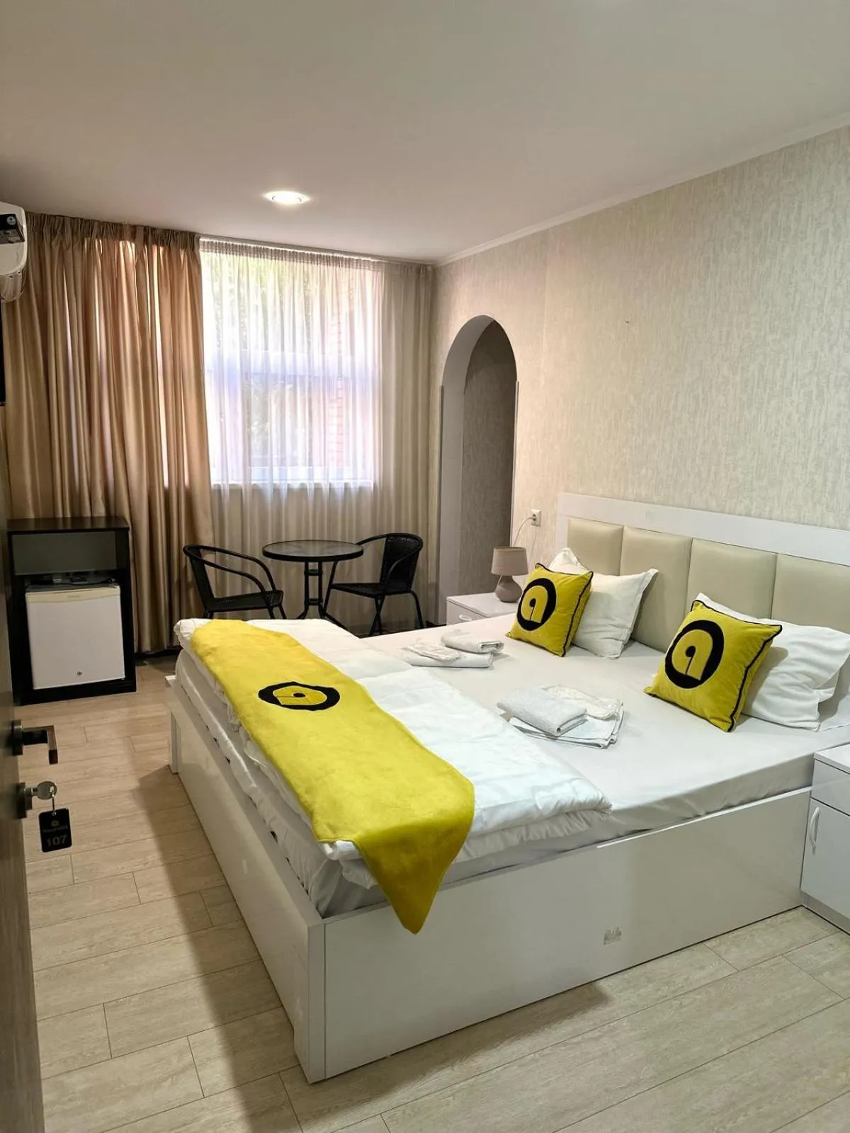 Bed in Hotel Aira Plaza