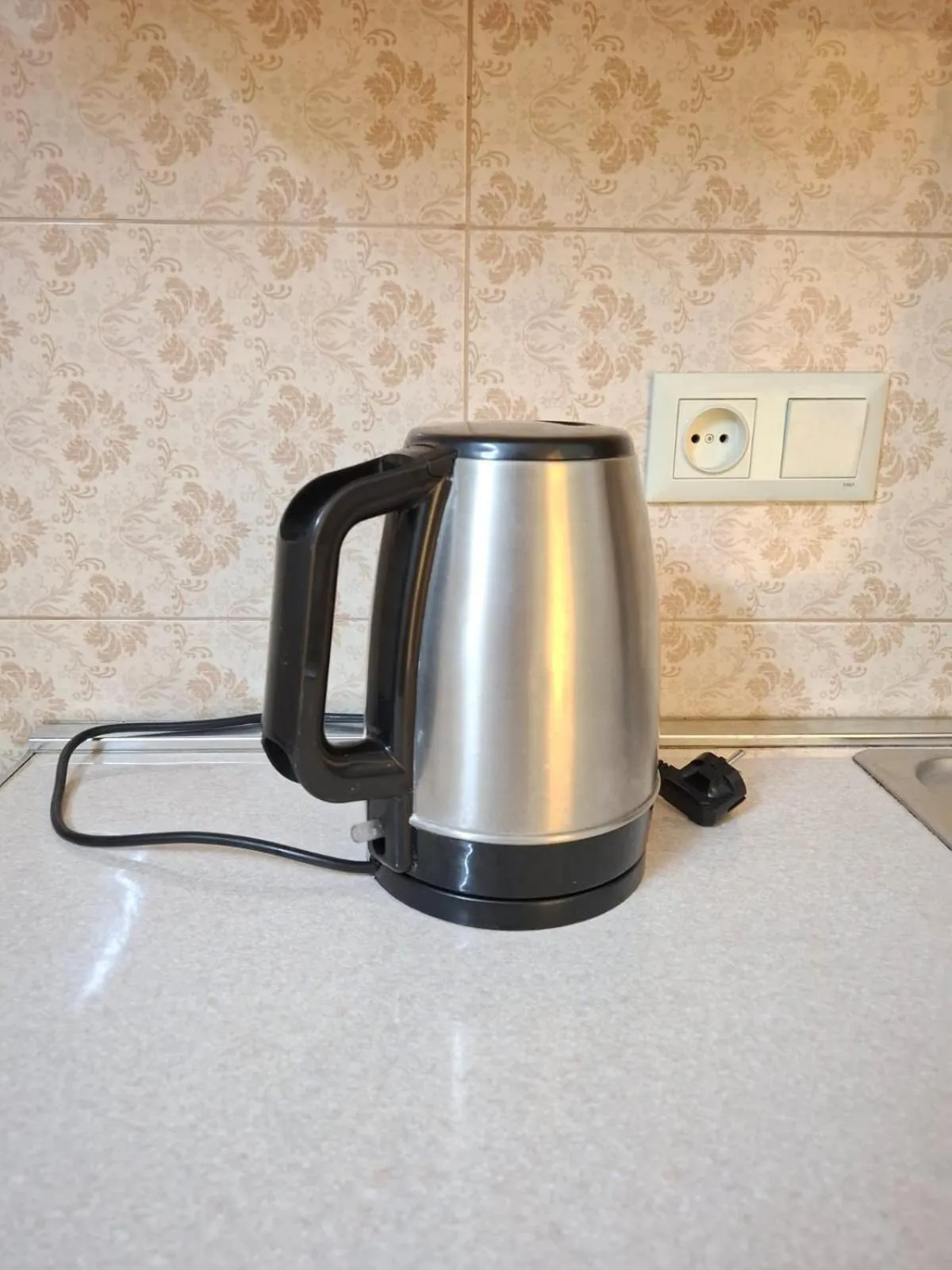 Coffee/tea facilities in Hotel Aira Plaza