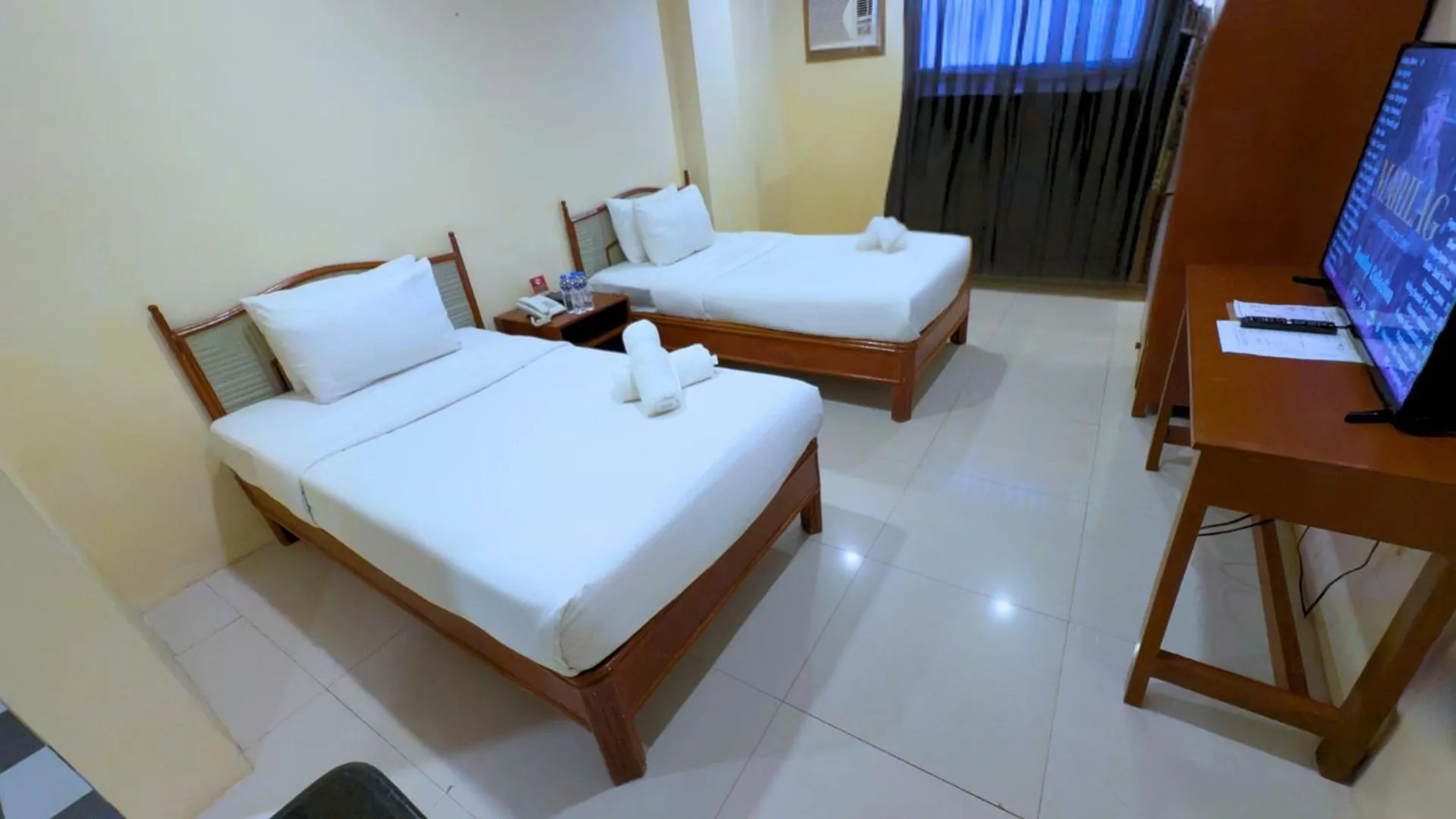 Bed in Whiterock Beach Hotel and Waterpark