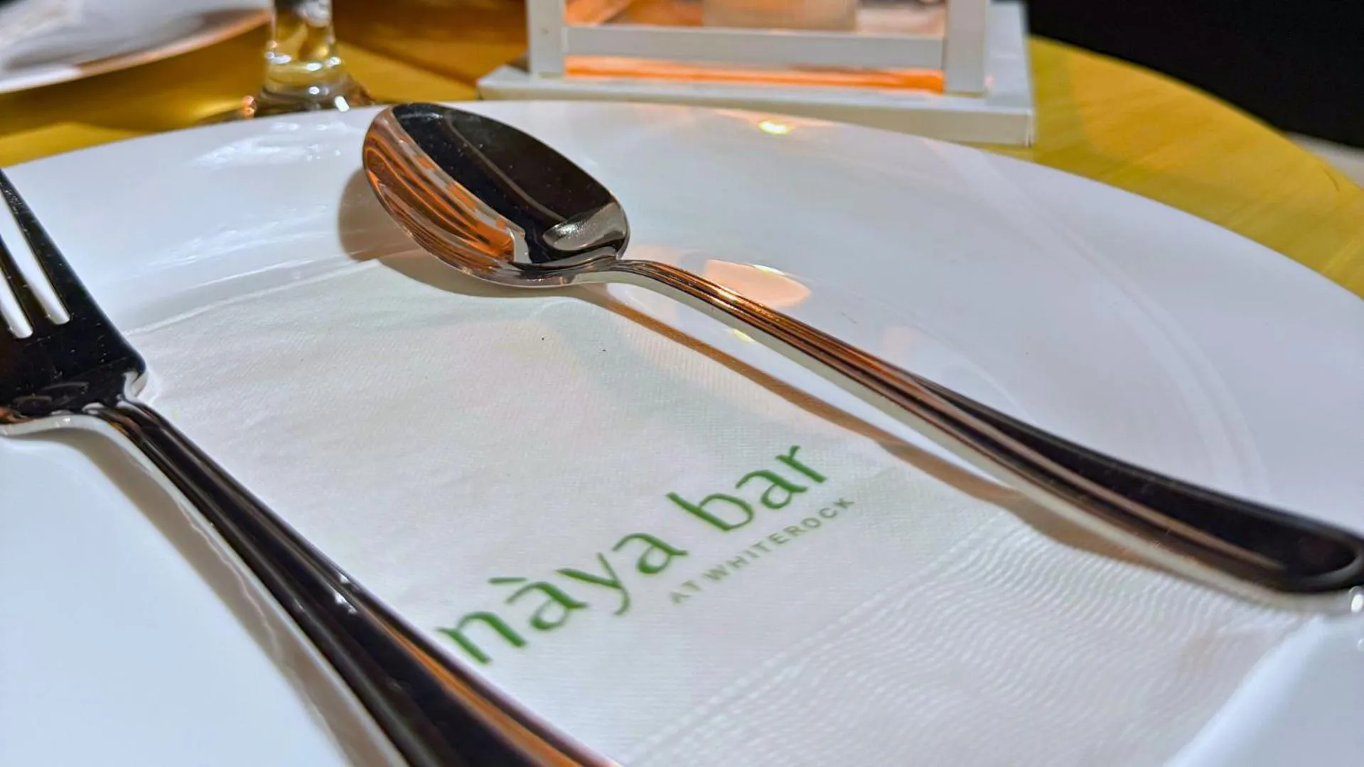 Lounge or bar in Whiterock Beach Hotel and Waterpark