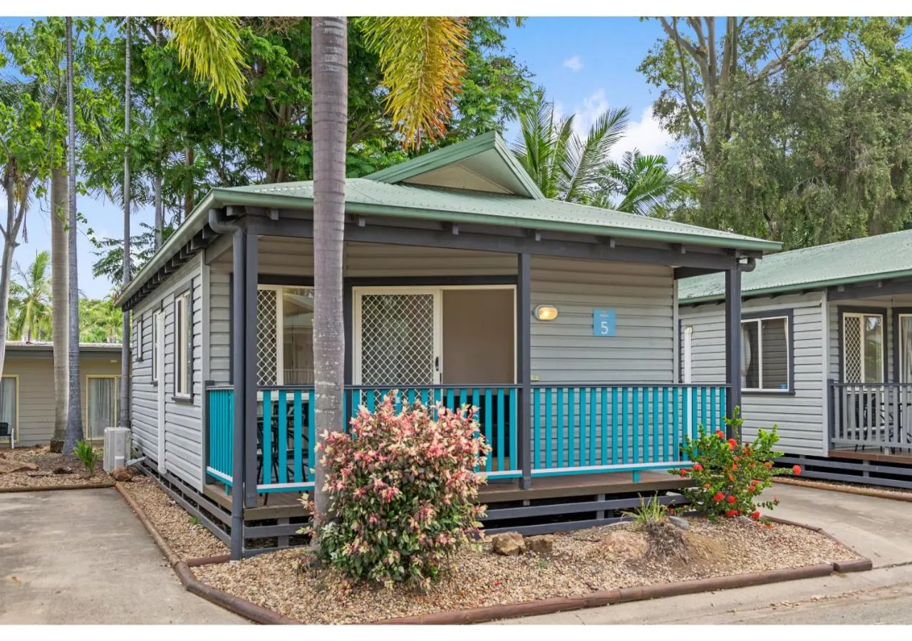 Property building in Discovery Parks - Rockhampton