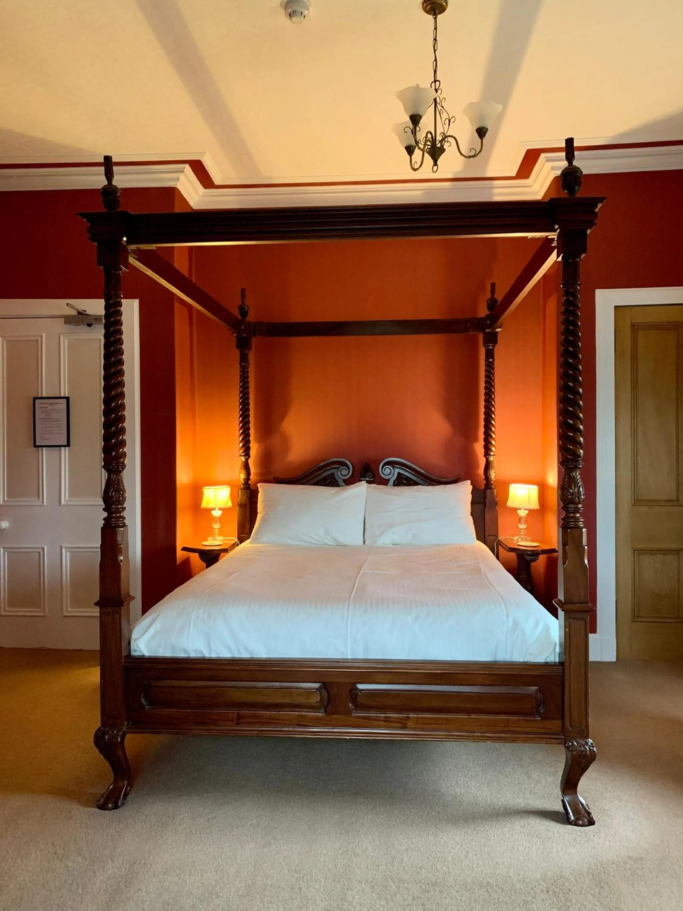Bed in The Pines Guest House