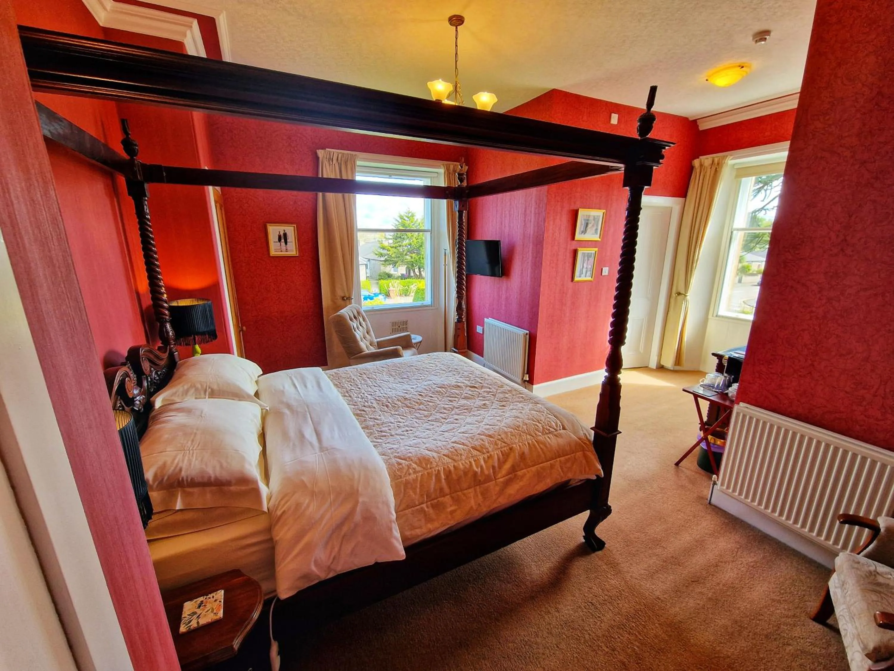 Bedroom, Bed in The Pines Guest House
