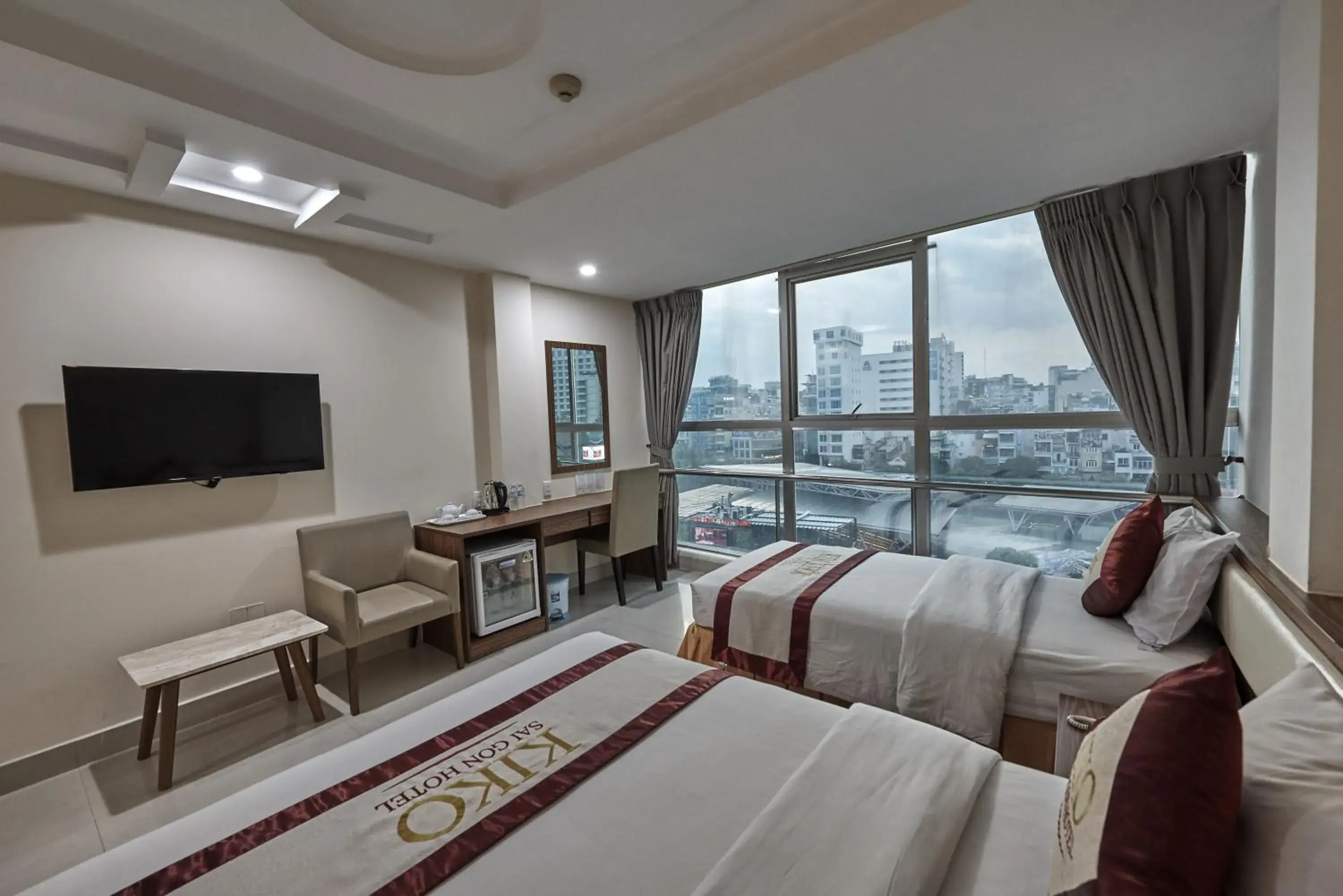 Bed in Kim Khoi Hotel Bed in Kim Khoi Hotel