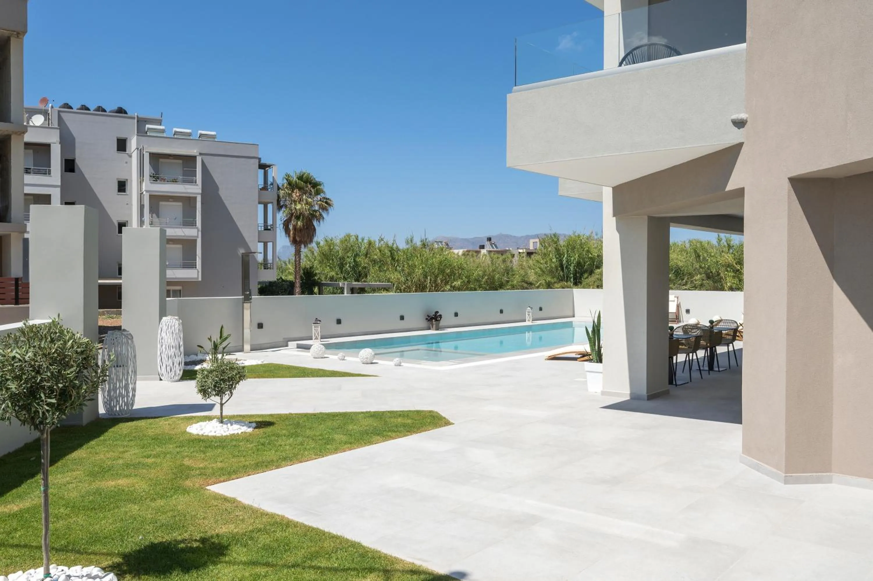 Property building in Kallistefan