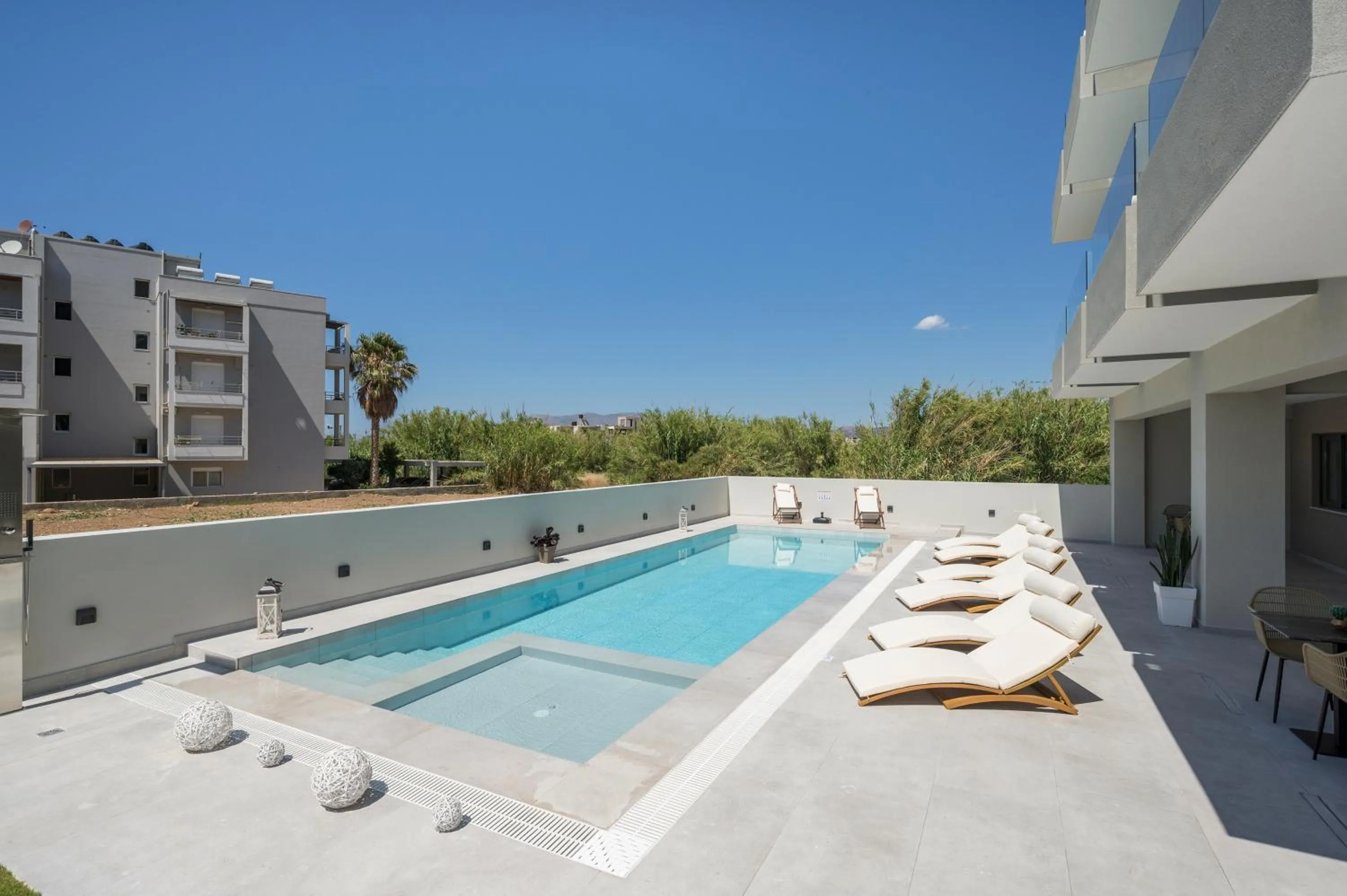 Swimming pool in Kallistefan