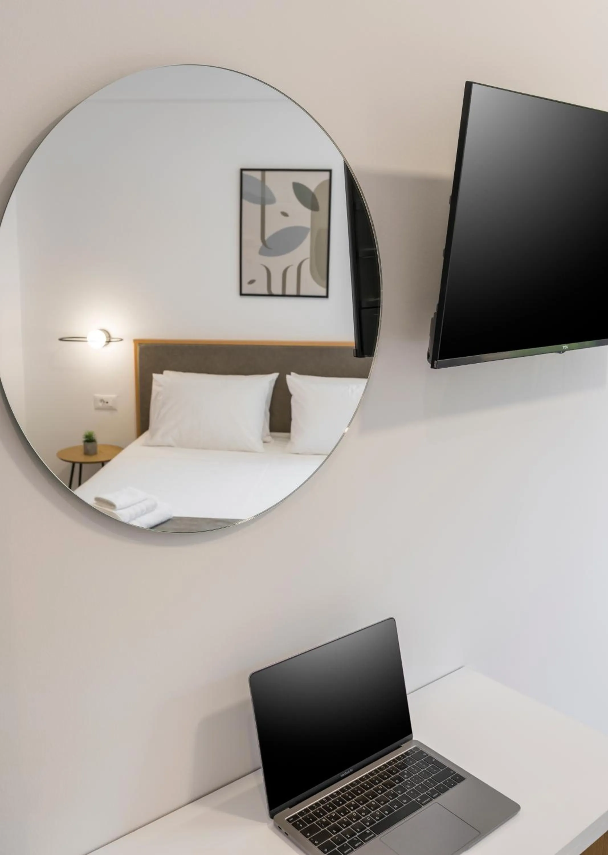 TV and multimedia in Kallistefan