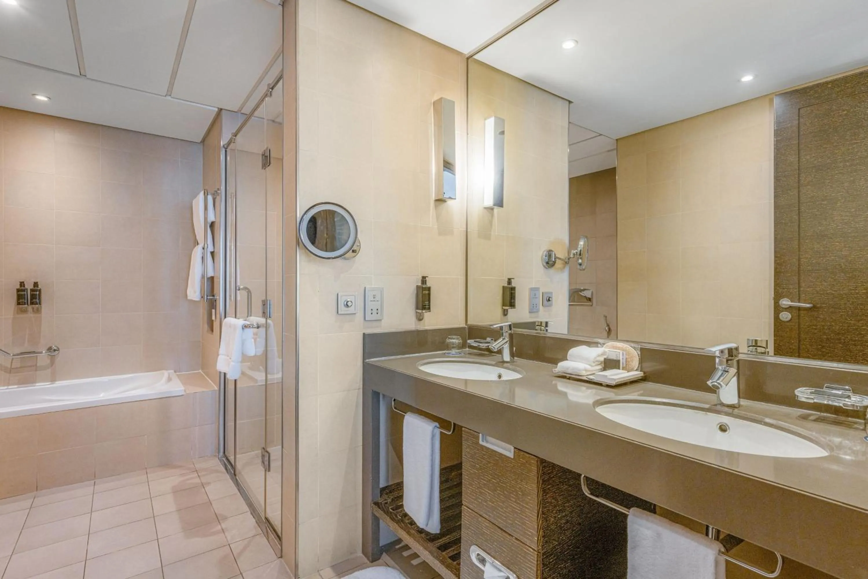 Bathroom in Four Points by Sheraton Al Ain