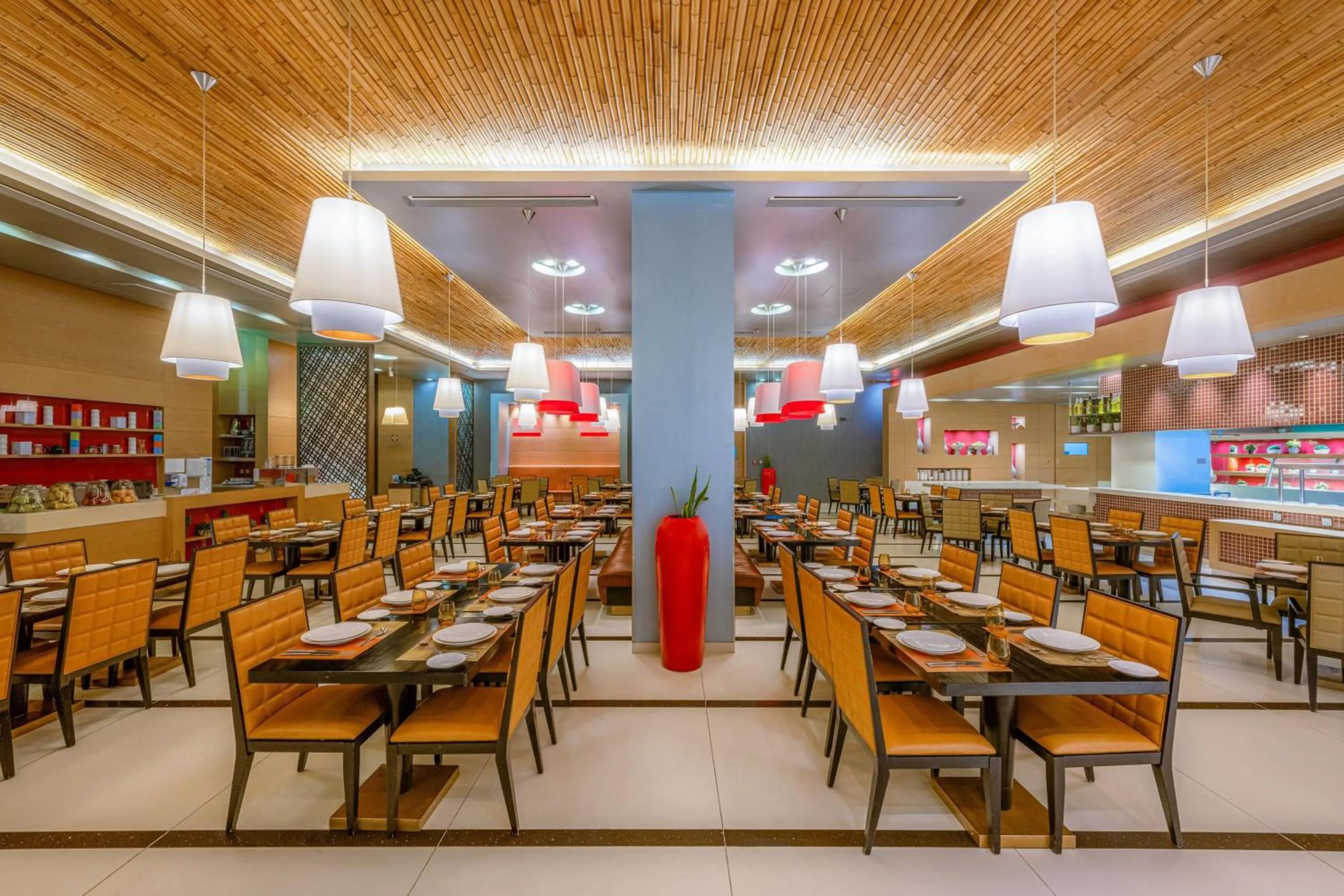 Restaurant/places to eat in Four Points by Sheraton Al Ain