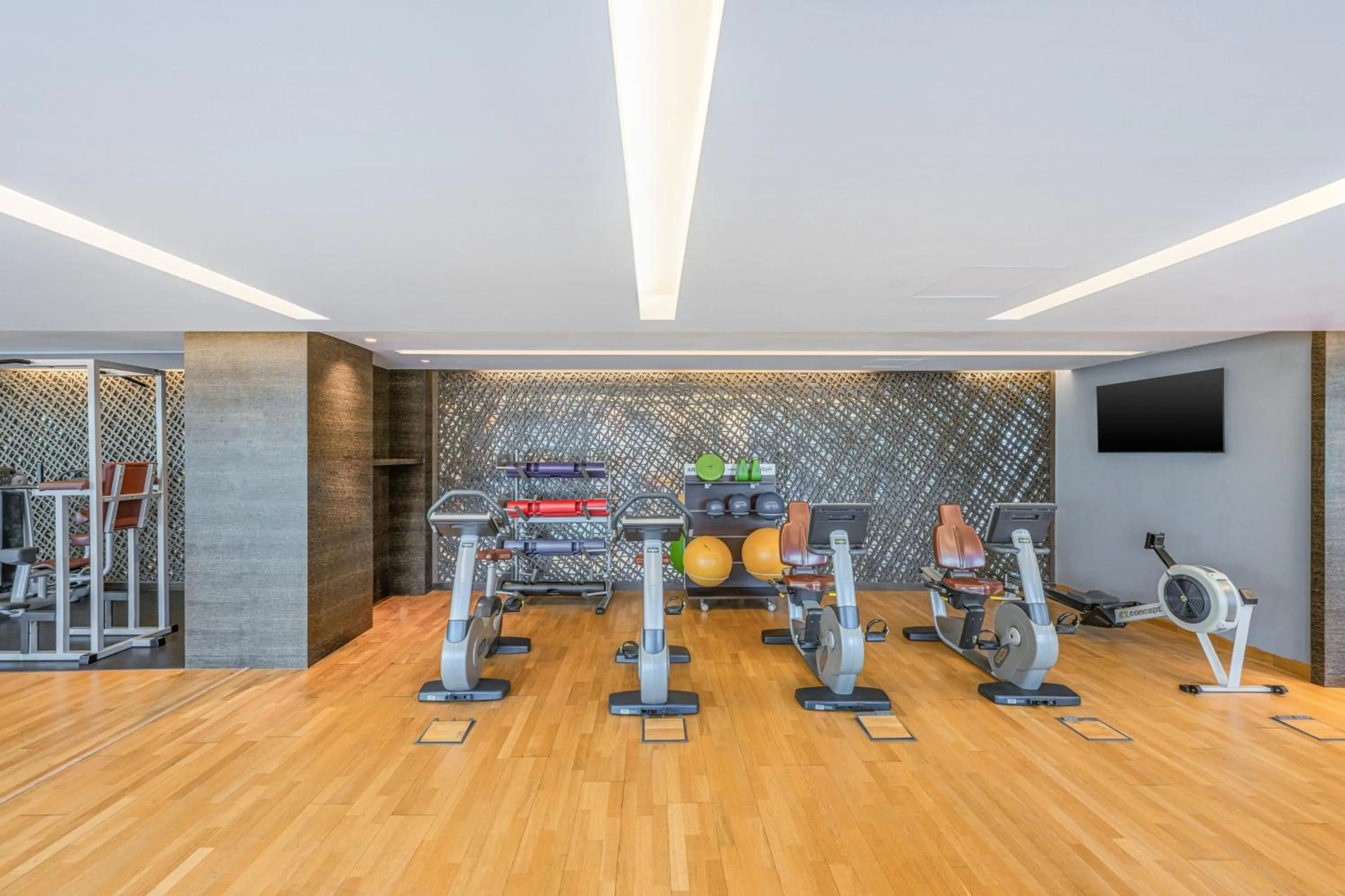 Fitness centre/facilities in Four Points by Sheraton Al Ain