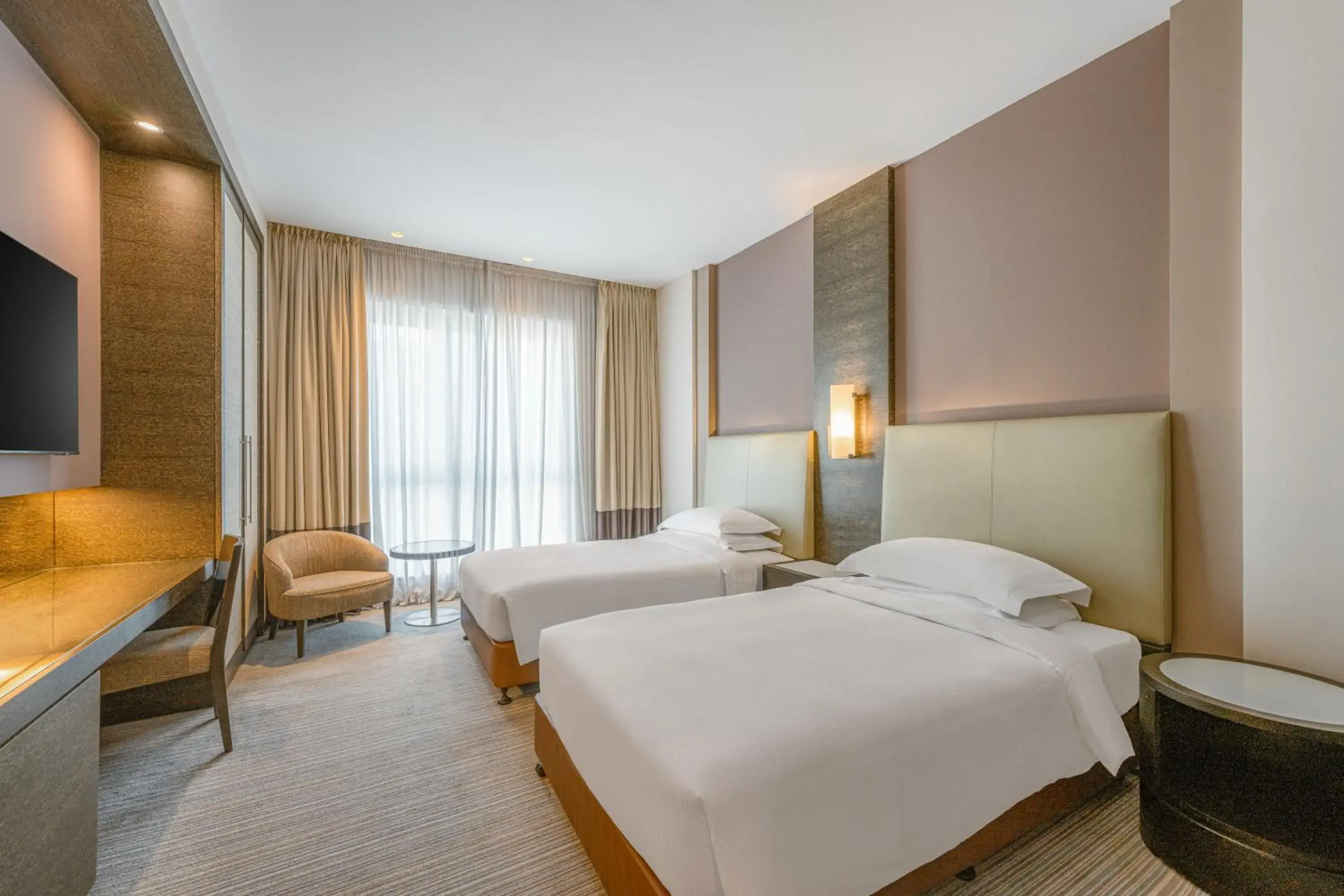 Bed in Four Points by Sheraton Al Ain Bed in Four Points by Sheraton Al Ain
