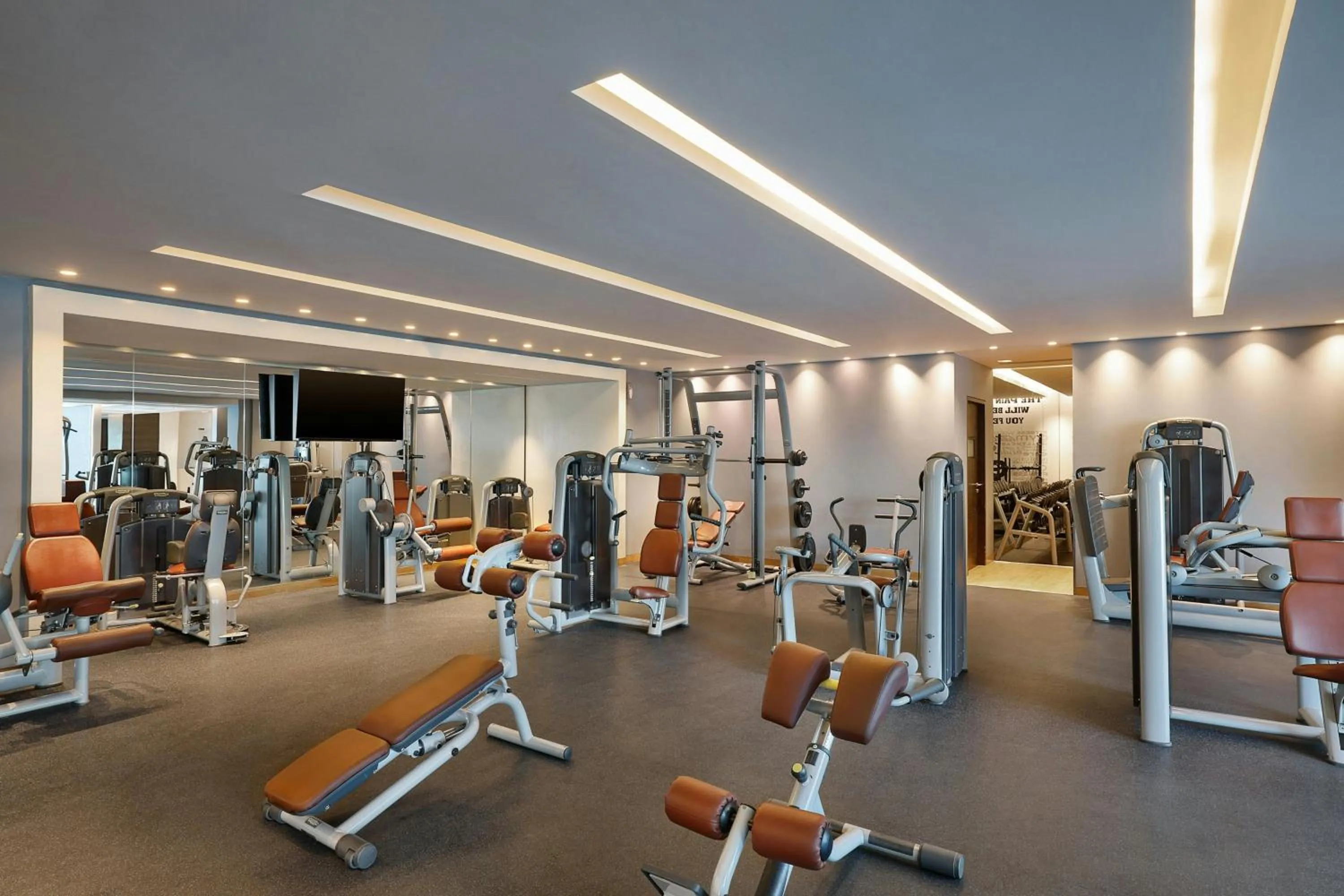 Fitness centre/facilities in Four Points by Sheraton Al Ain