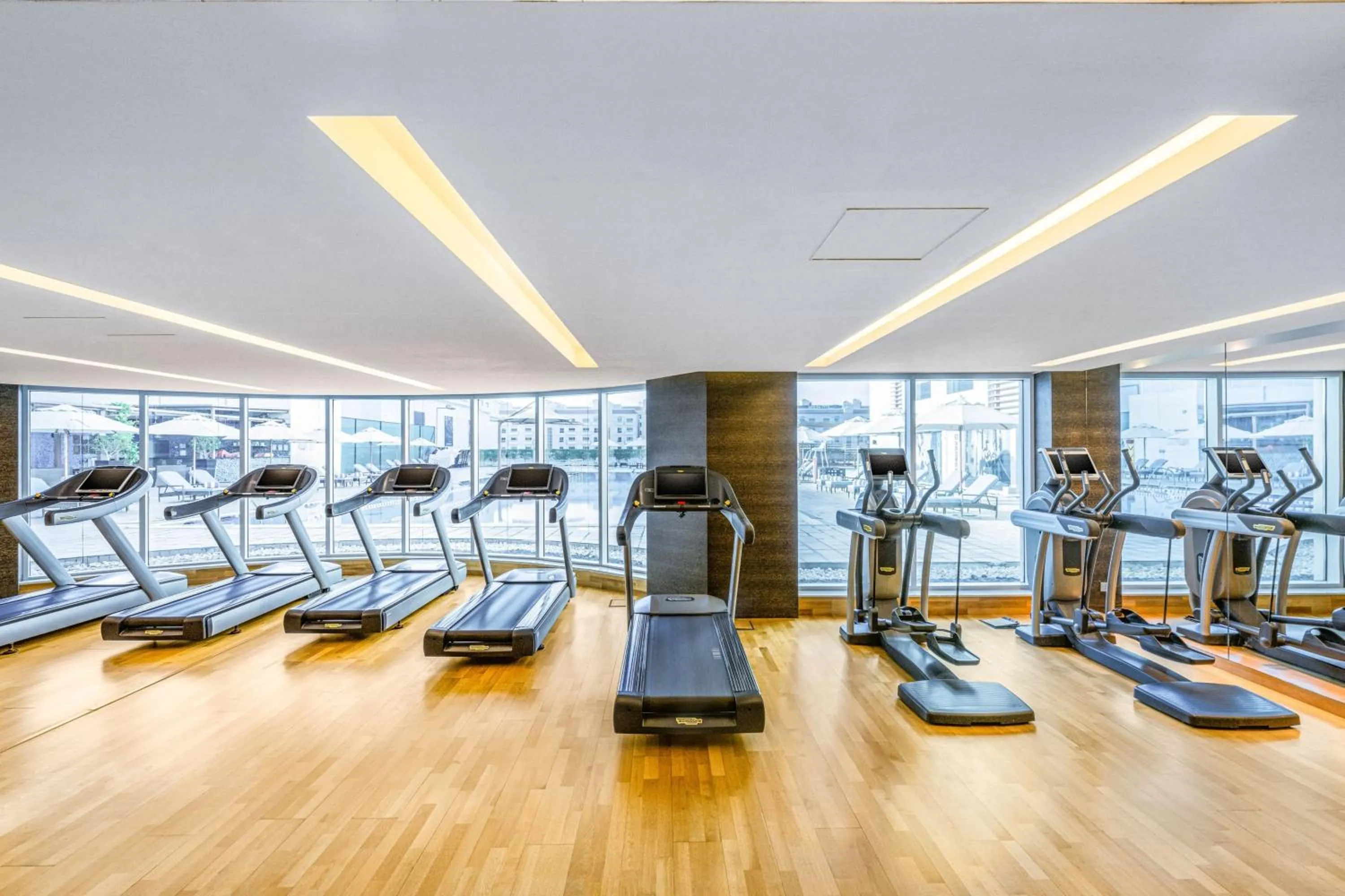 Fitness centre/facilities in Four Points by Sheraton Al Ain