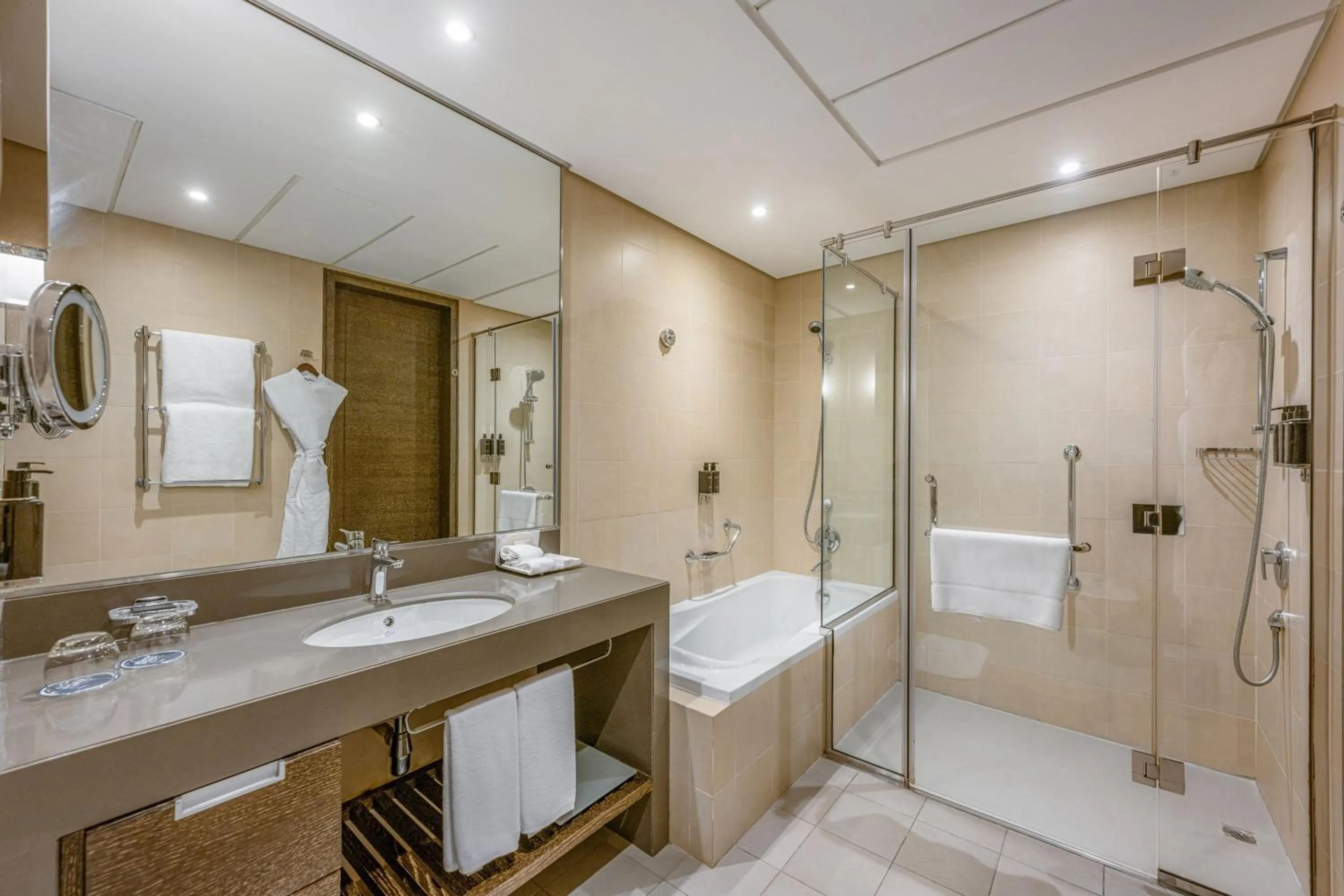 Bathroom in Four Points by Sheraton Al Ain