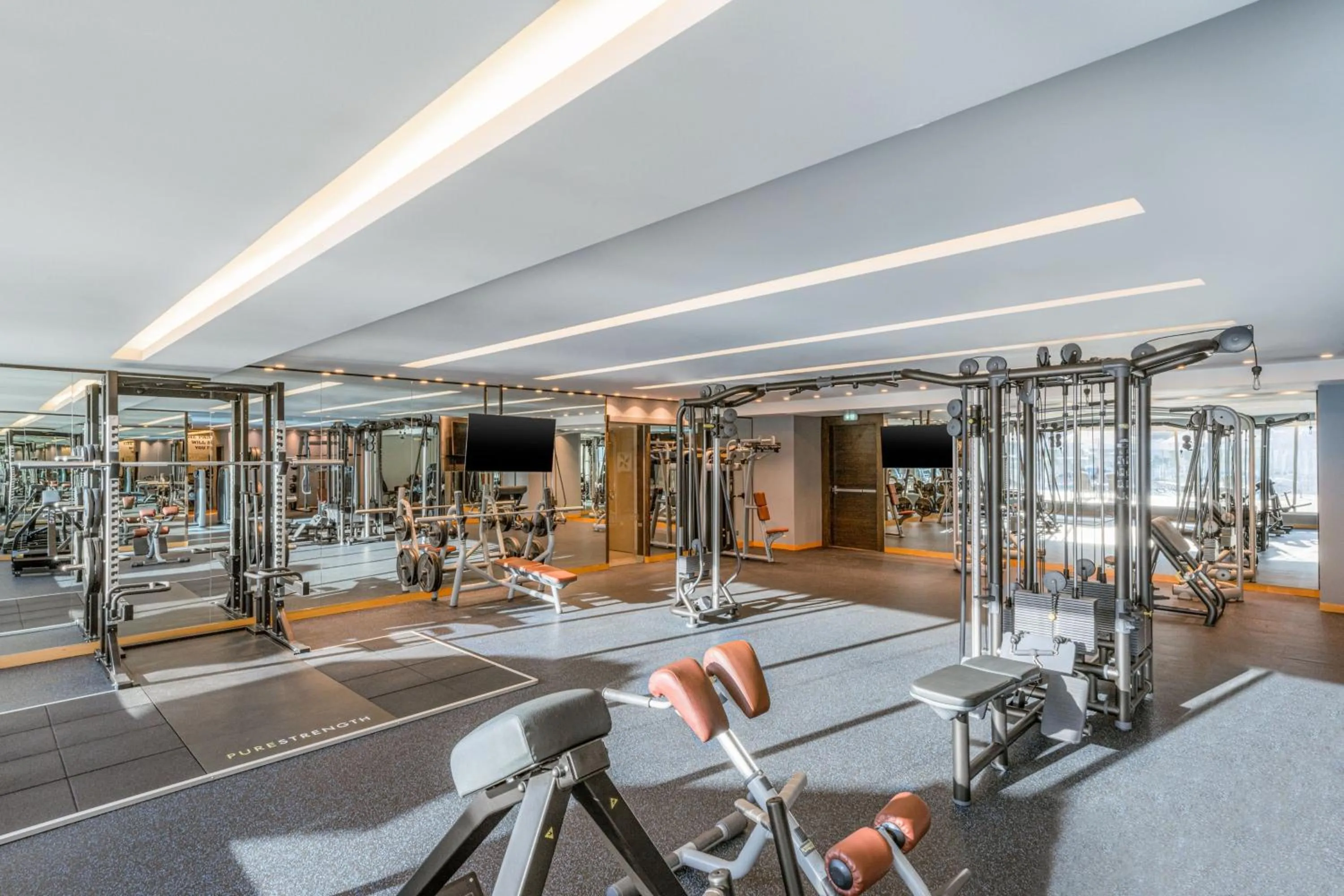Fitness centre/facilities in Four Points by Sheraton Al Ain