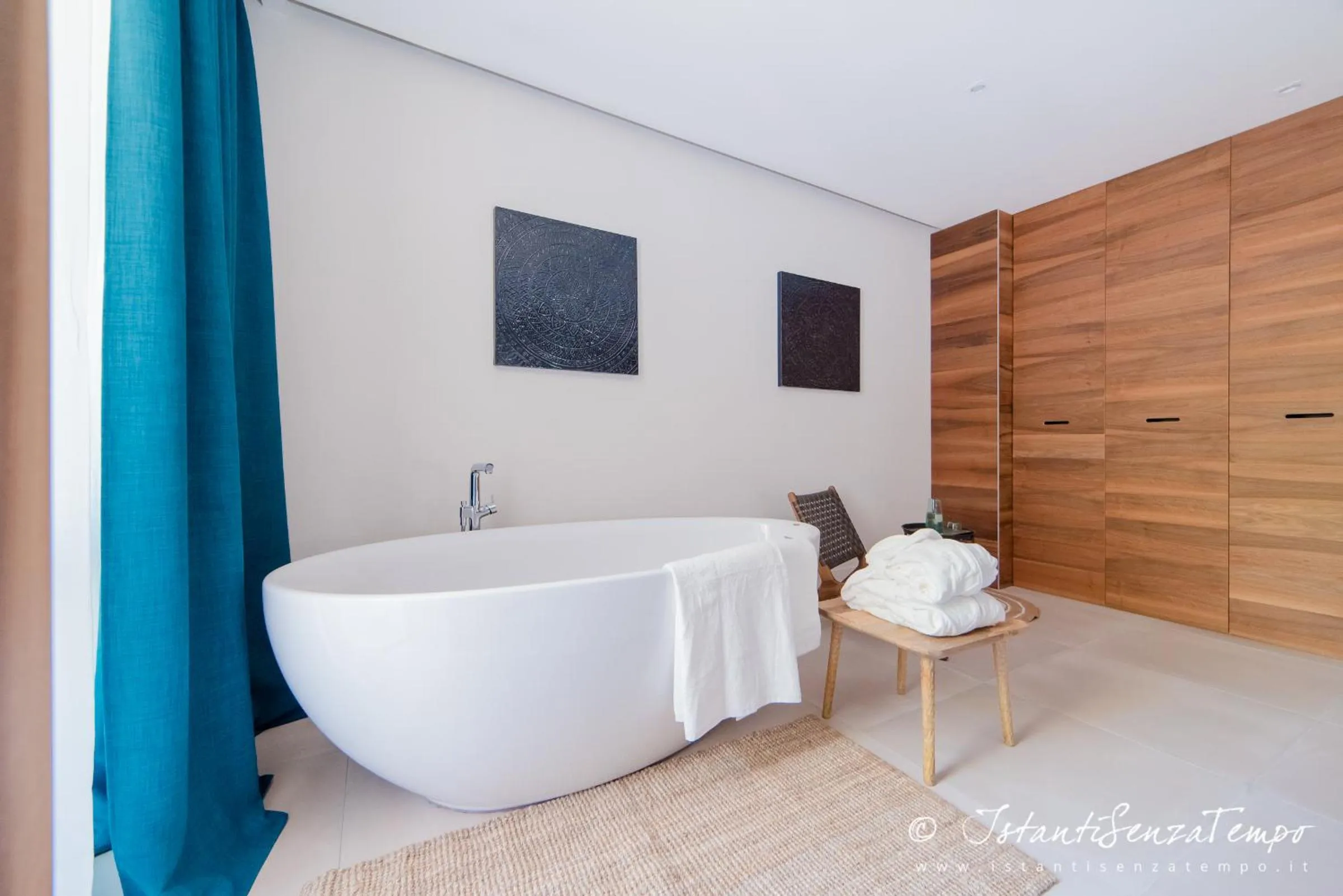 Bath in Cumeja Beach Club & Hotel