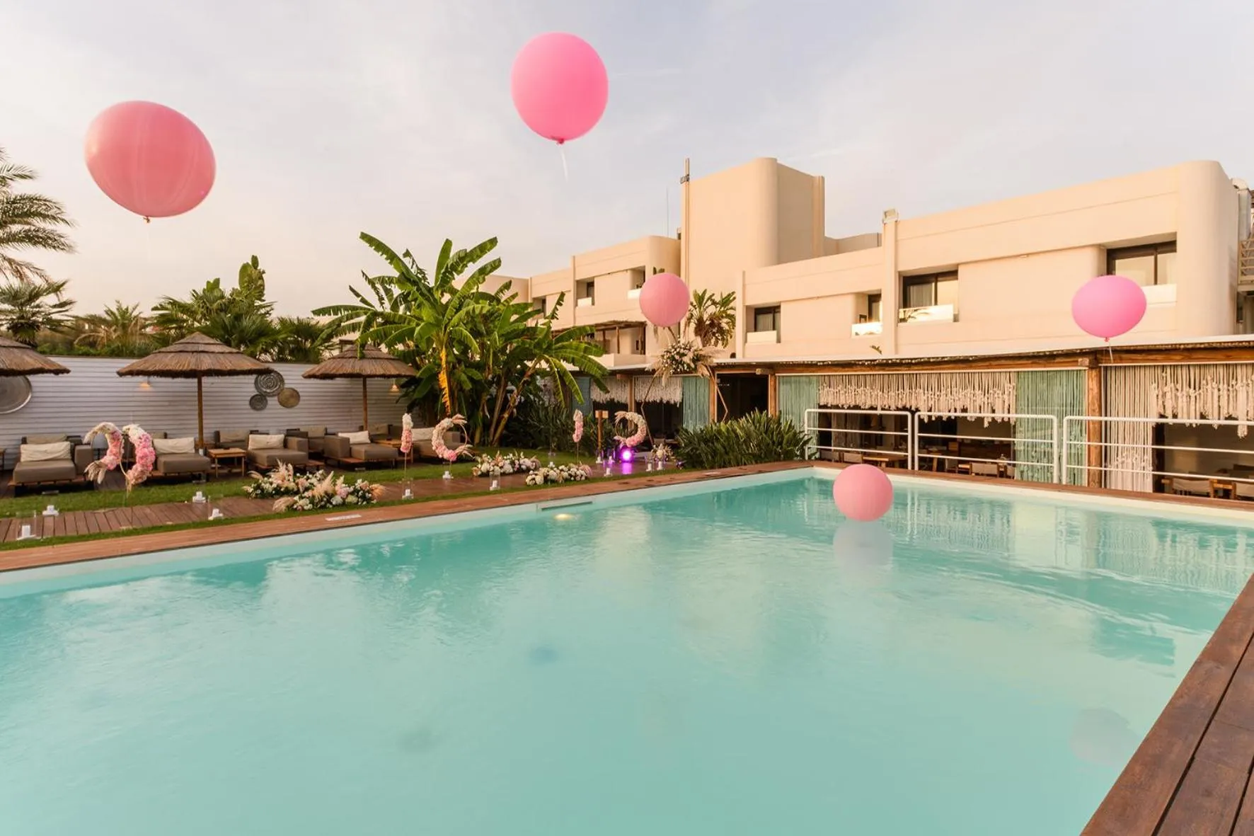 Property building in Cumeja Beach Club & Hotel