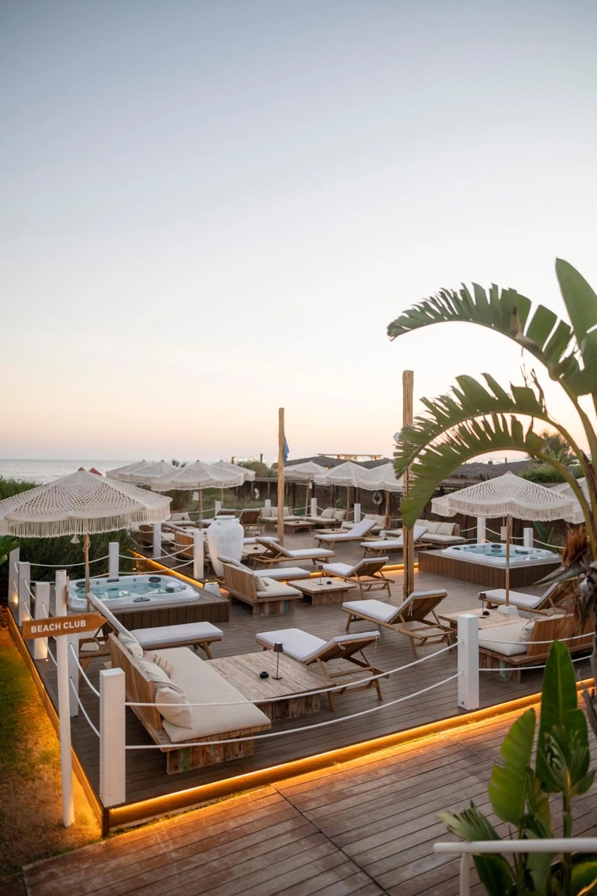 Balcony/Terrace in Cumeja Beach Club & Hotel
