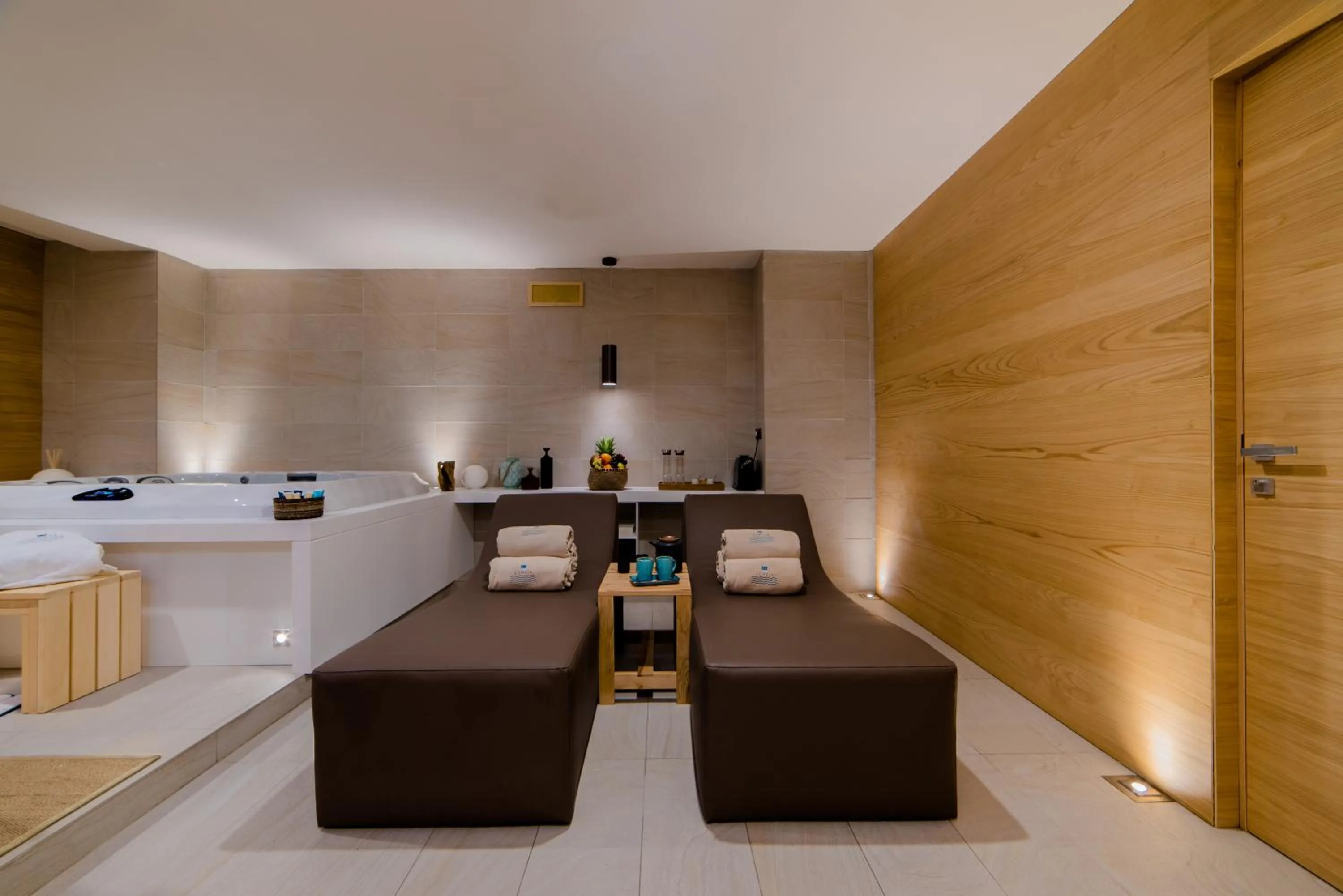 Spa and wellness centre/facilities, Bed in Cumeja Beach Club & Hotel
