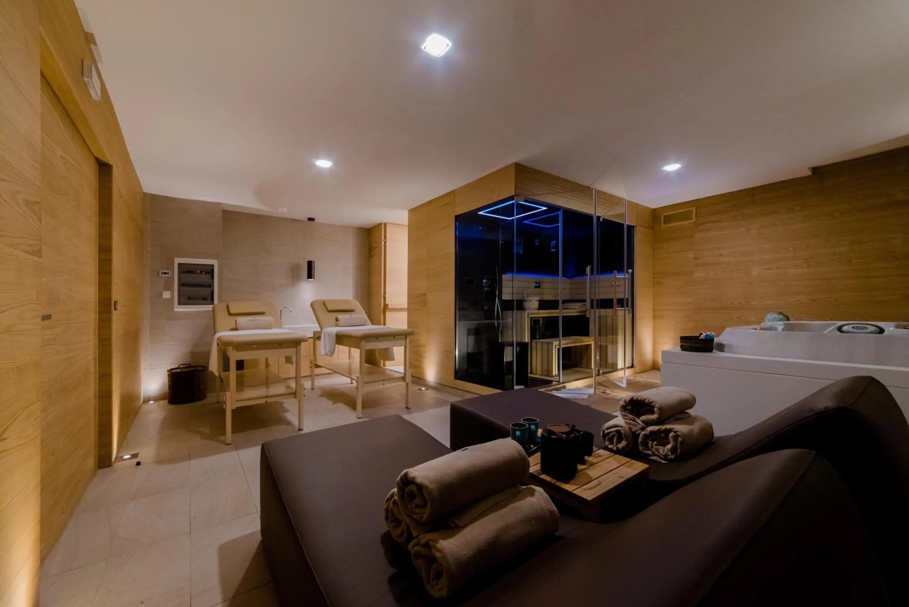 Spa and wellness centre/facilities, Bed in Cumeja Beach Club & Hotel