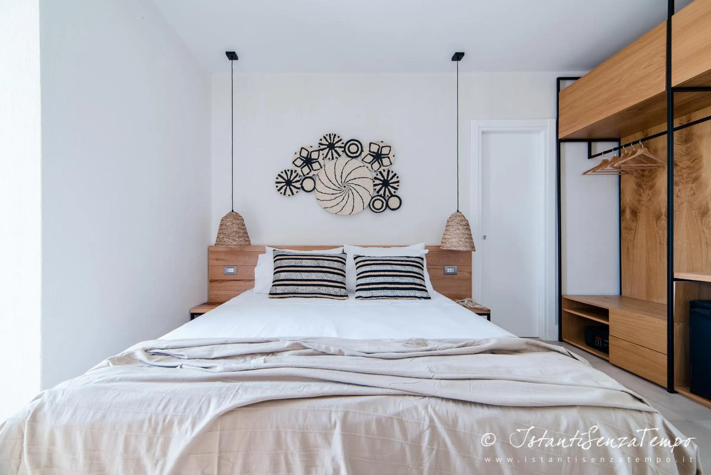 Bed in Cumeja Beach Club & Hotel