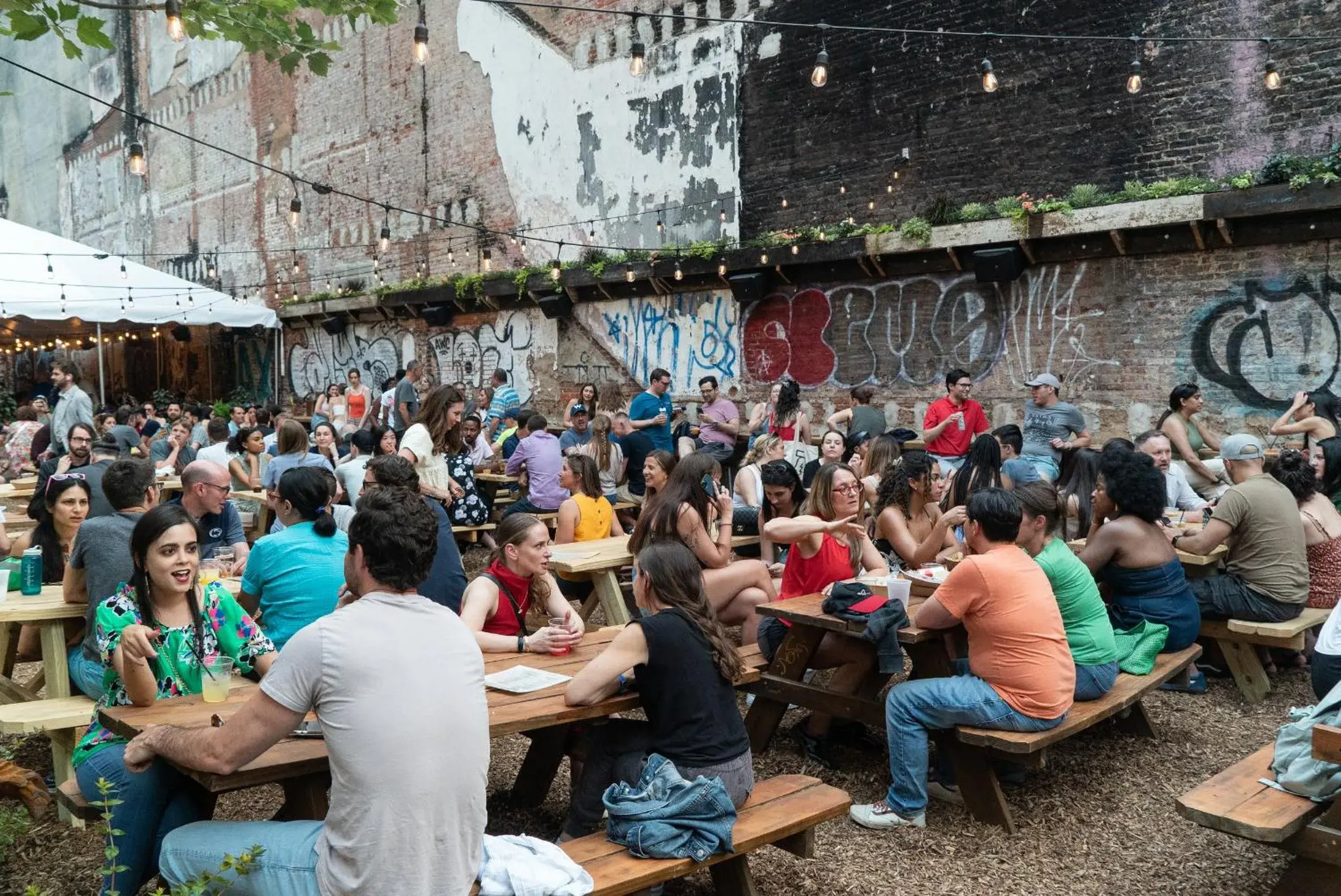 Restaurant/places to eat in Sosuite at French Quarters - Rittenhouse Square Restaurant/places to eat in Sosuite at French Quarters - Rittenhouse Square