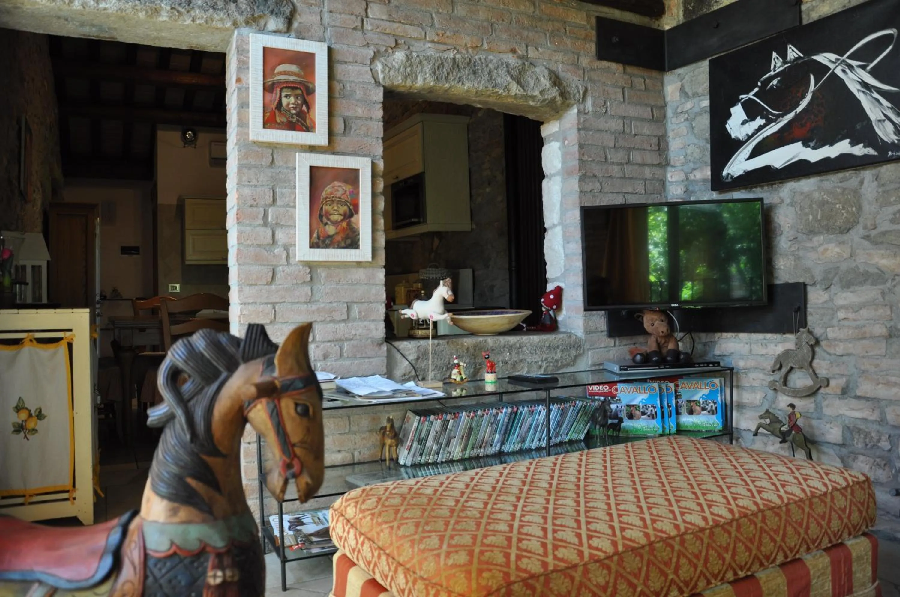 Living room in Aiceltis