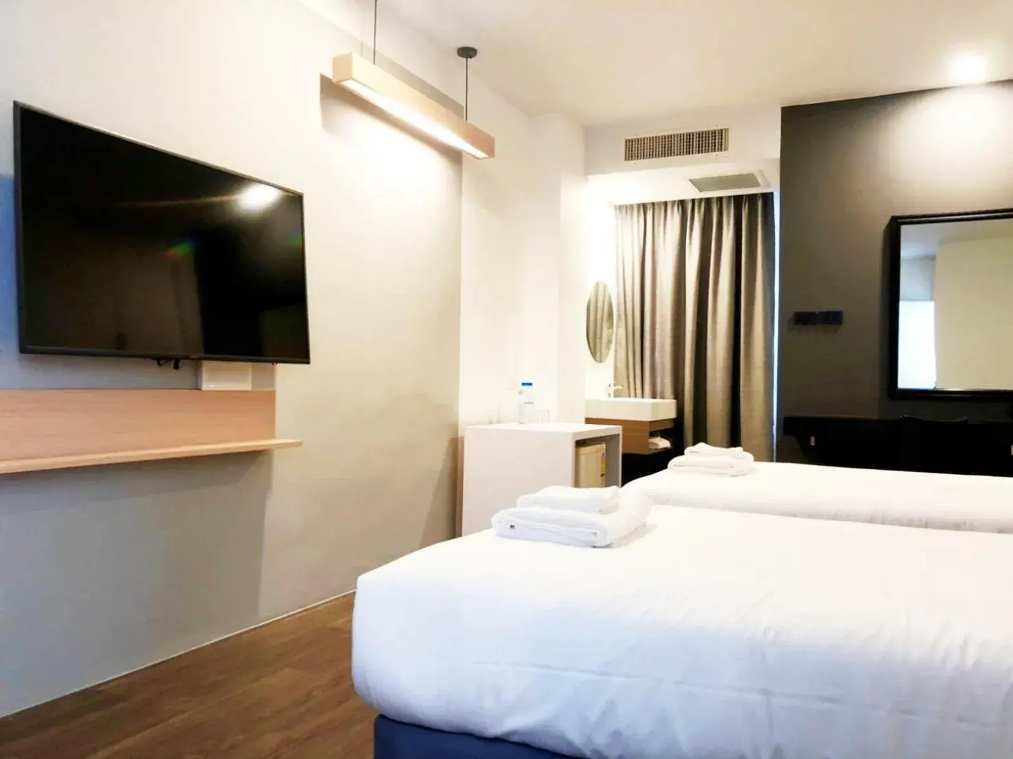 Standard Twin Room in Grandview Residence Standard Twin Room in Grandview Residence