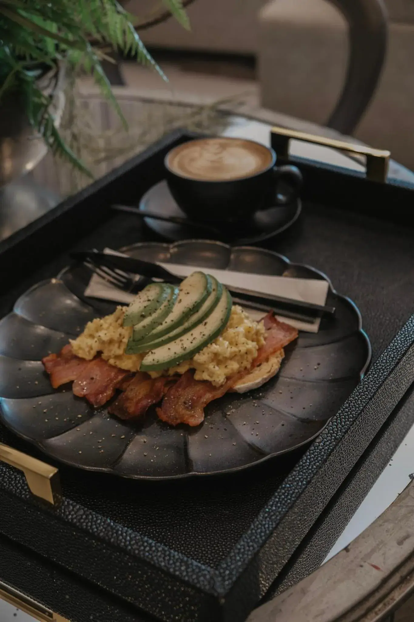 Breakfast in Heritage Square Apartments Breakfast in Heritage Square Apartments