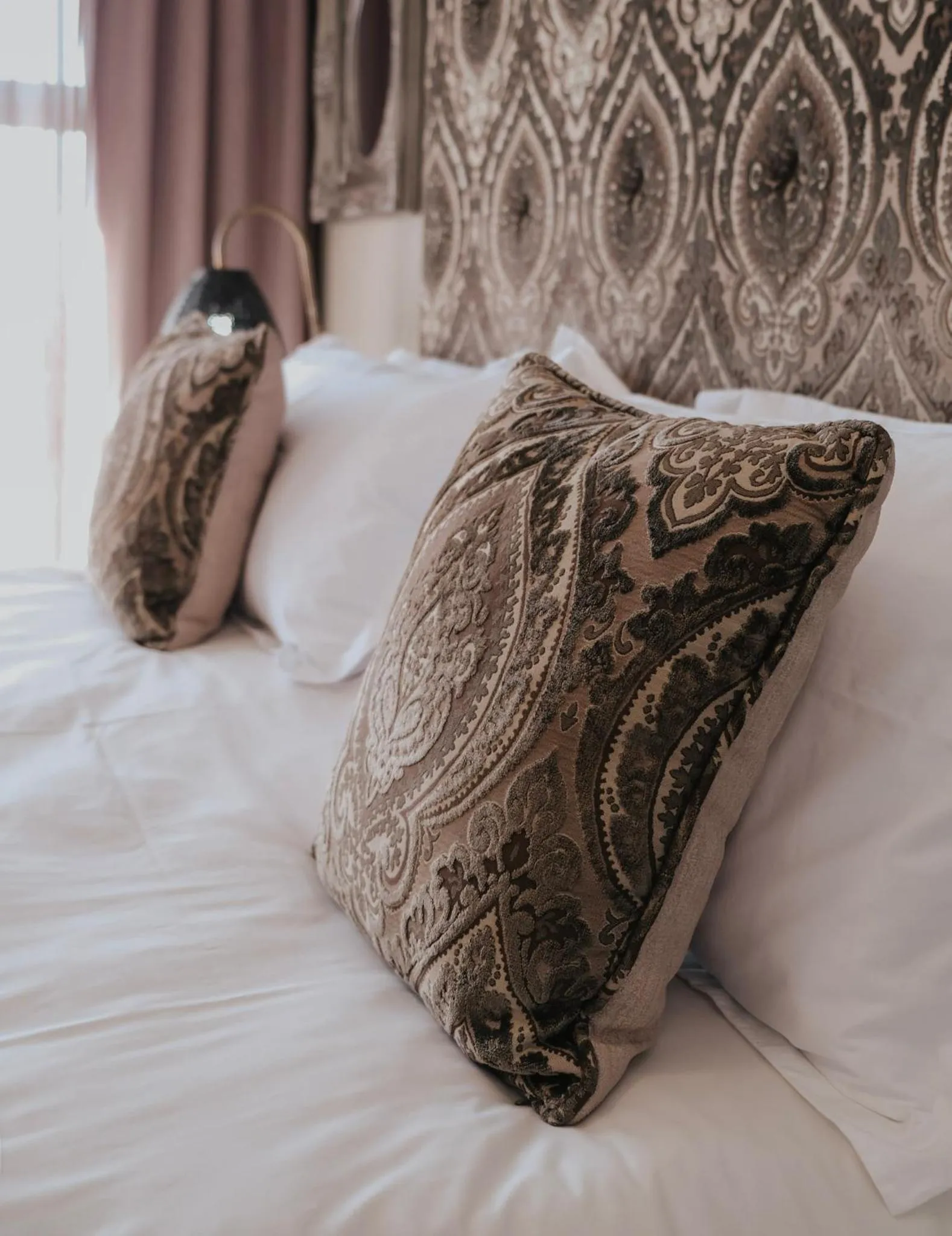 Bed in Heritage Square Apartments