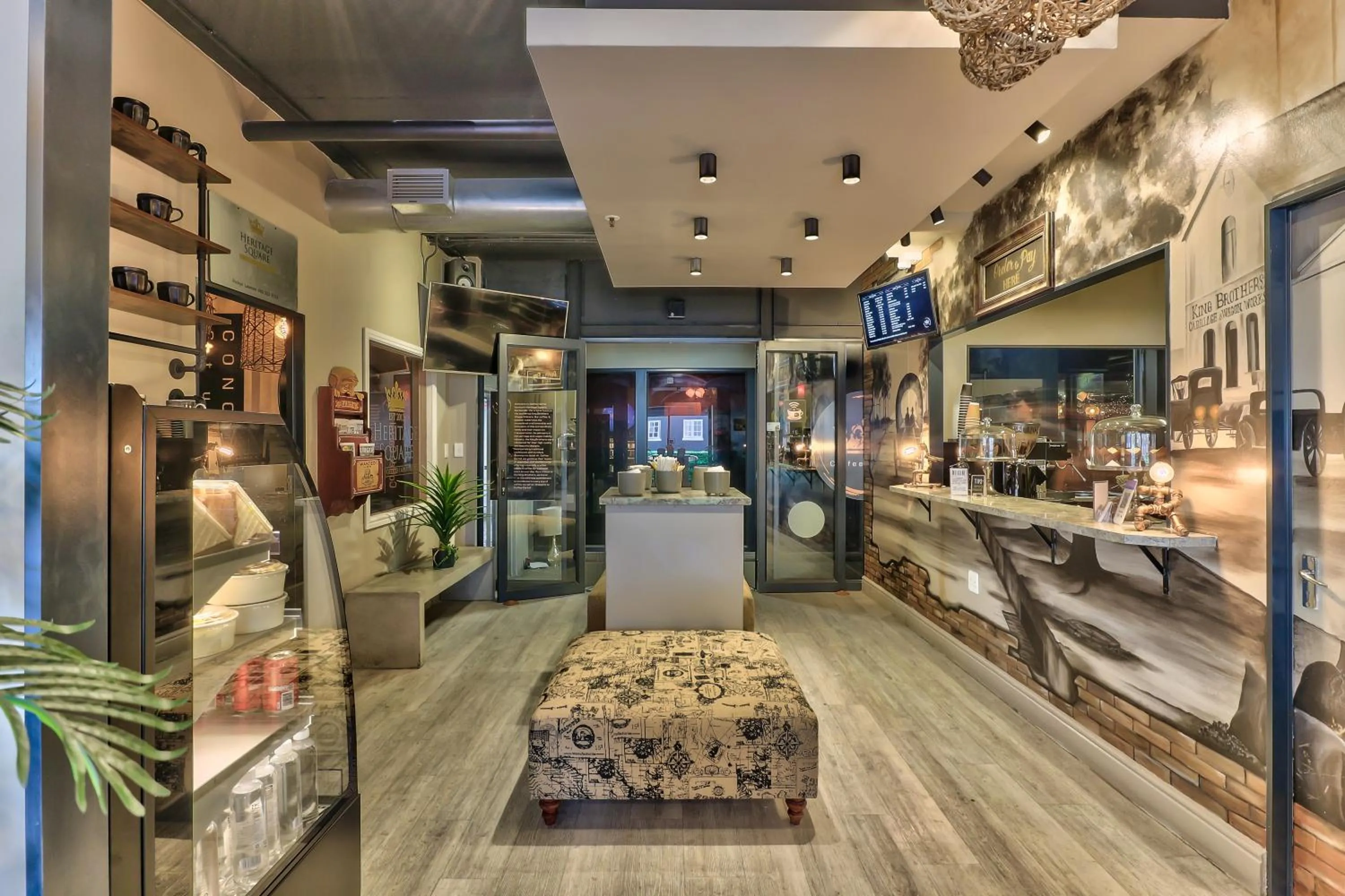 Restaurant/places to eat in Heritage Square Apartments