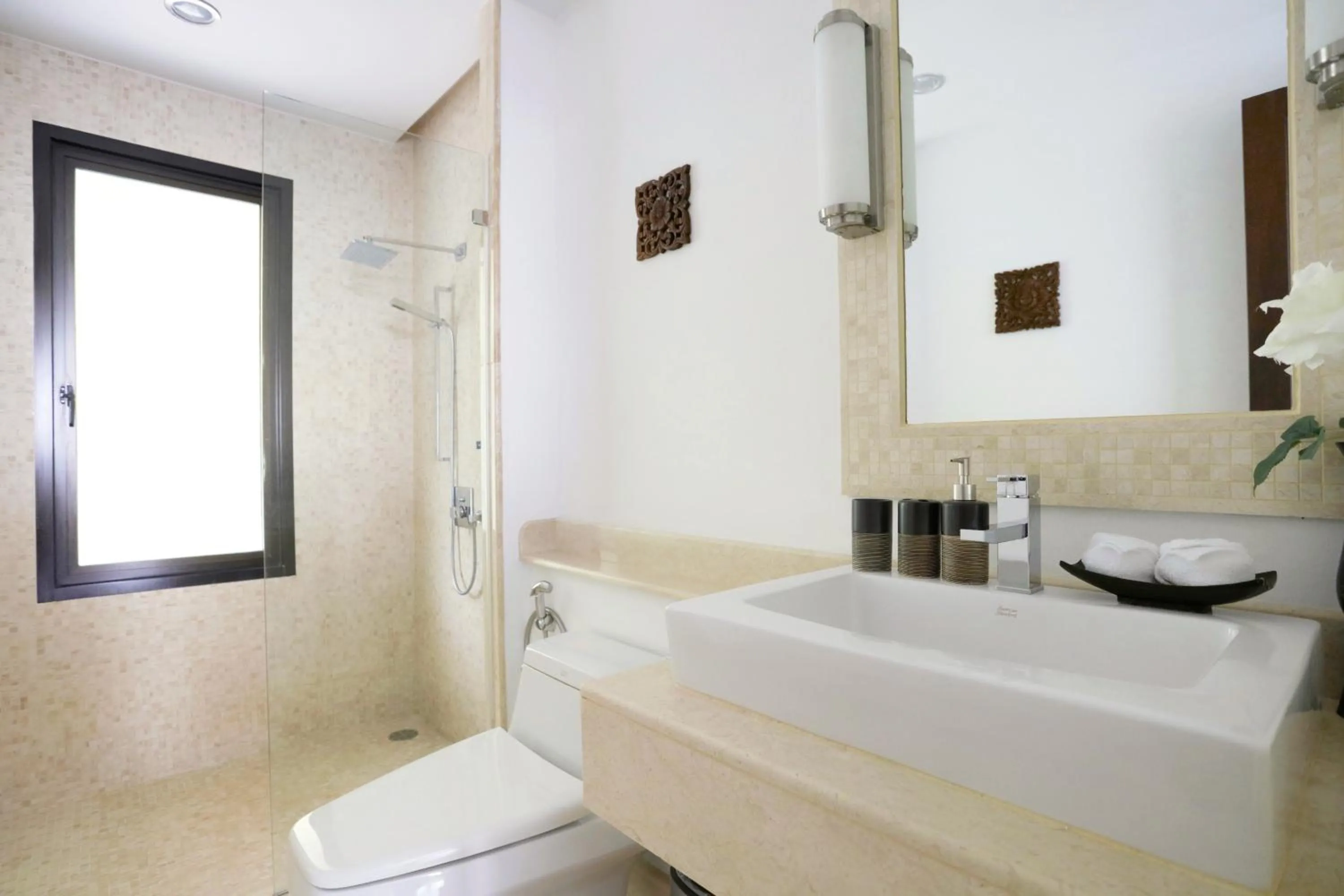 Kulraya Villas - Luxury Serviced Pool Villas (A)