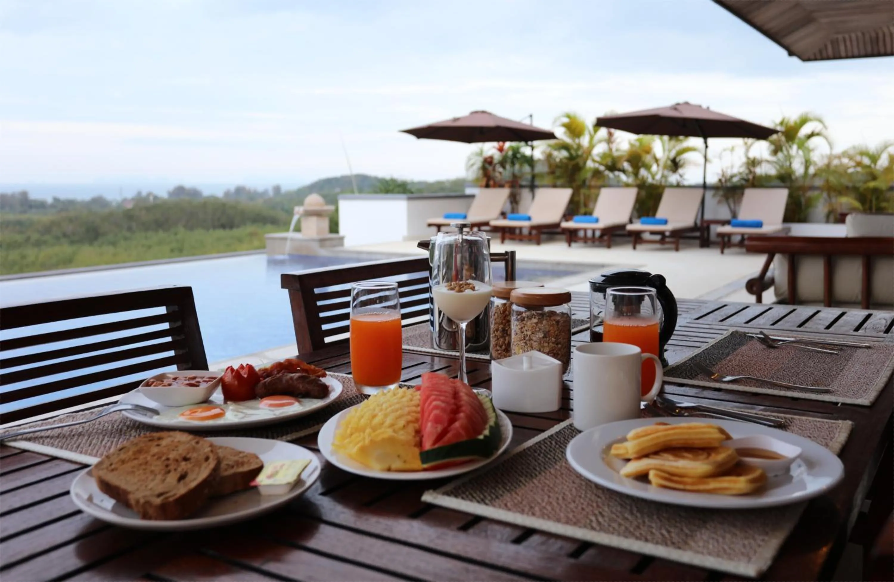 Kulraya Villas - Luxury Serviced Pool Villas (A)