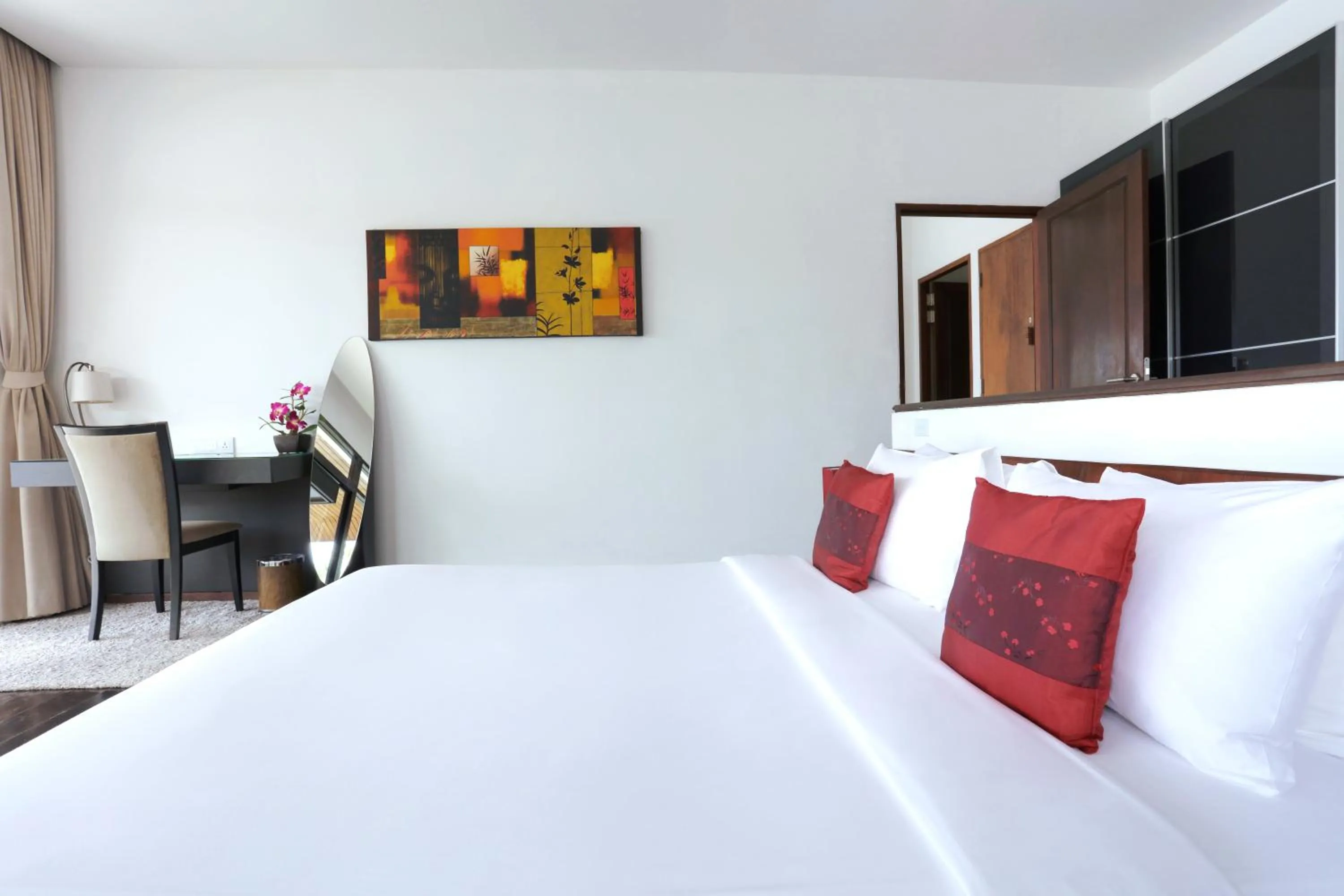Bed in Kulraya Villas - Luxury Serviced Pool Villas (A)