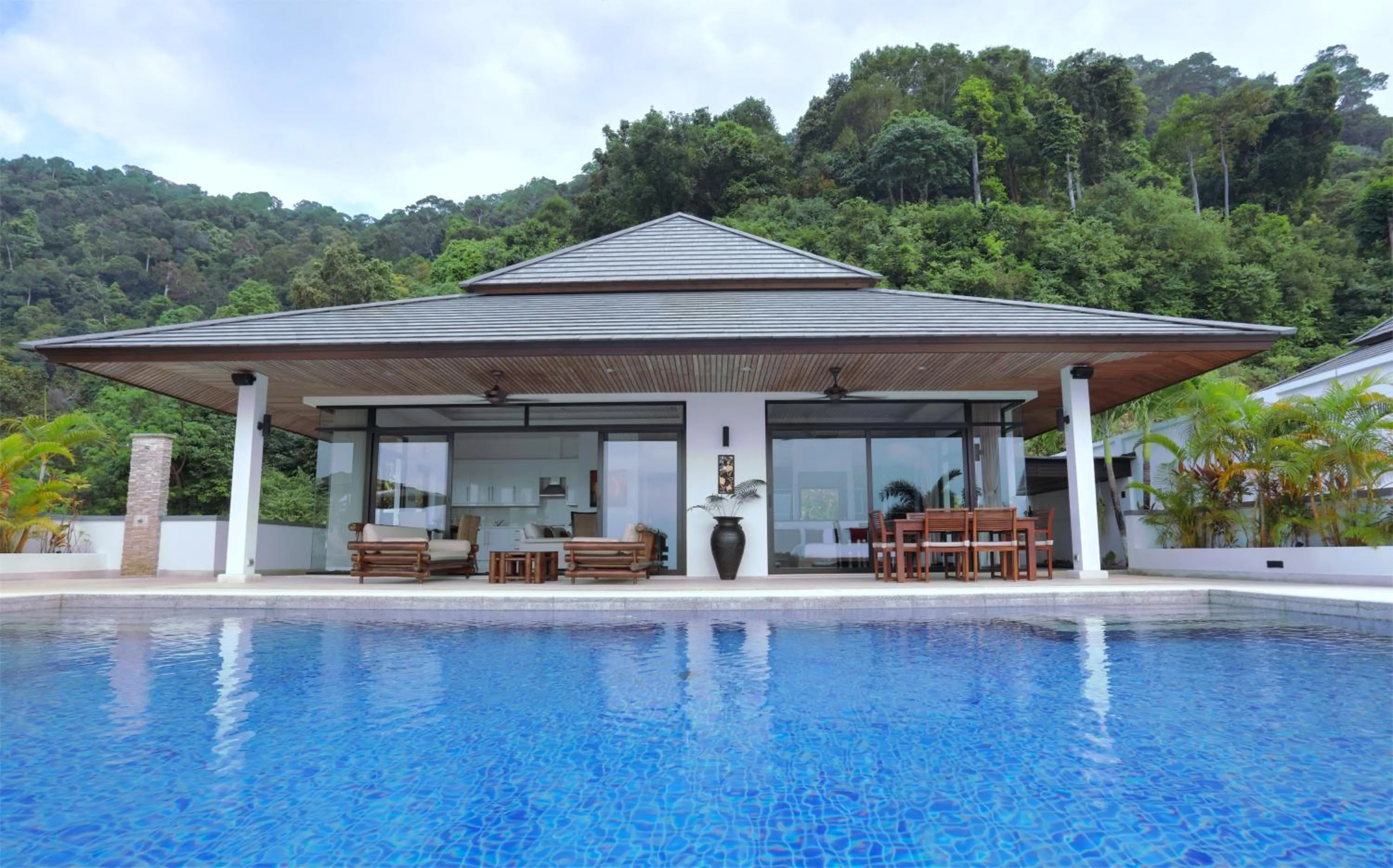 Kulraya Villas - Luxury Serviced Pool Villas (A)