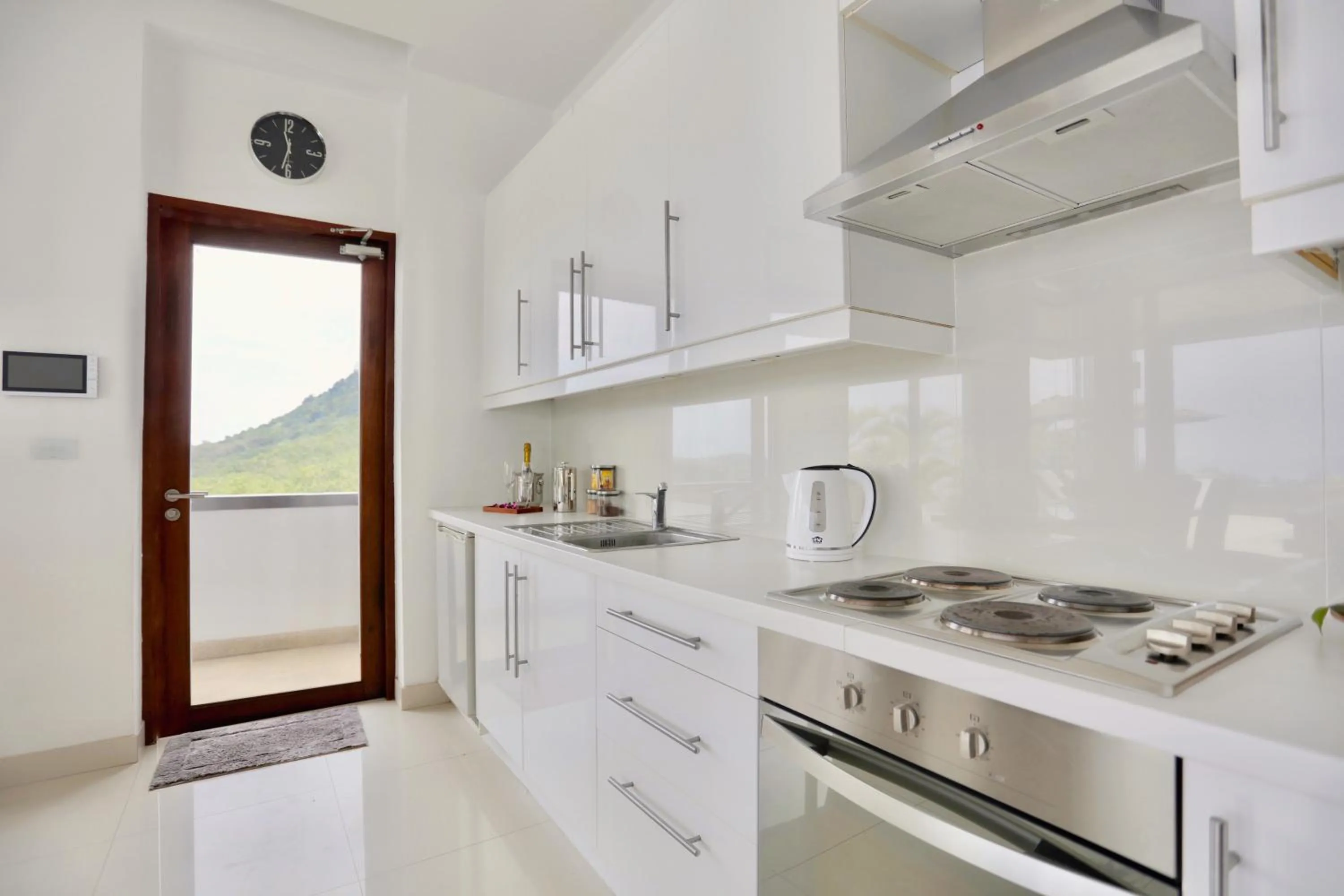 Kulraya Villas - Luxury Serviced Pool Villas (A)