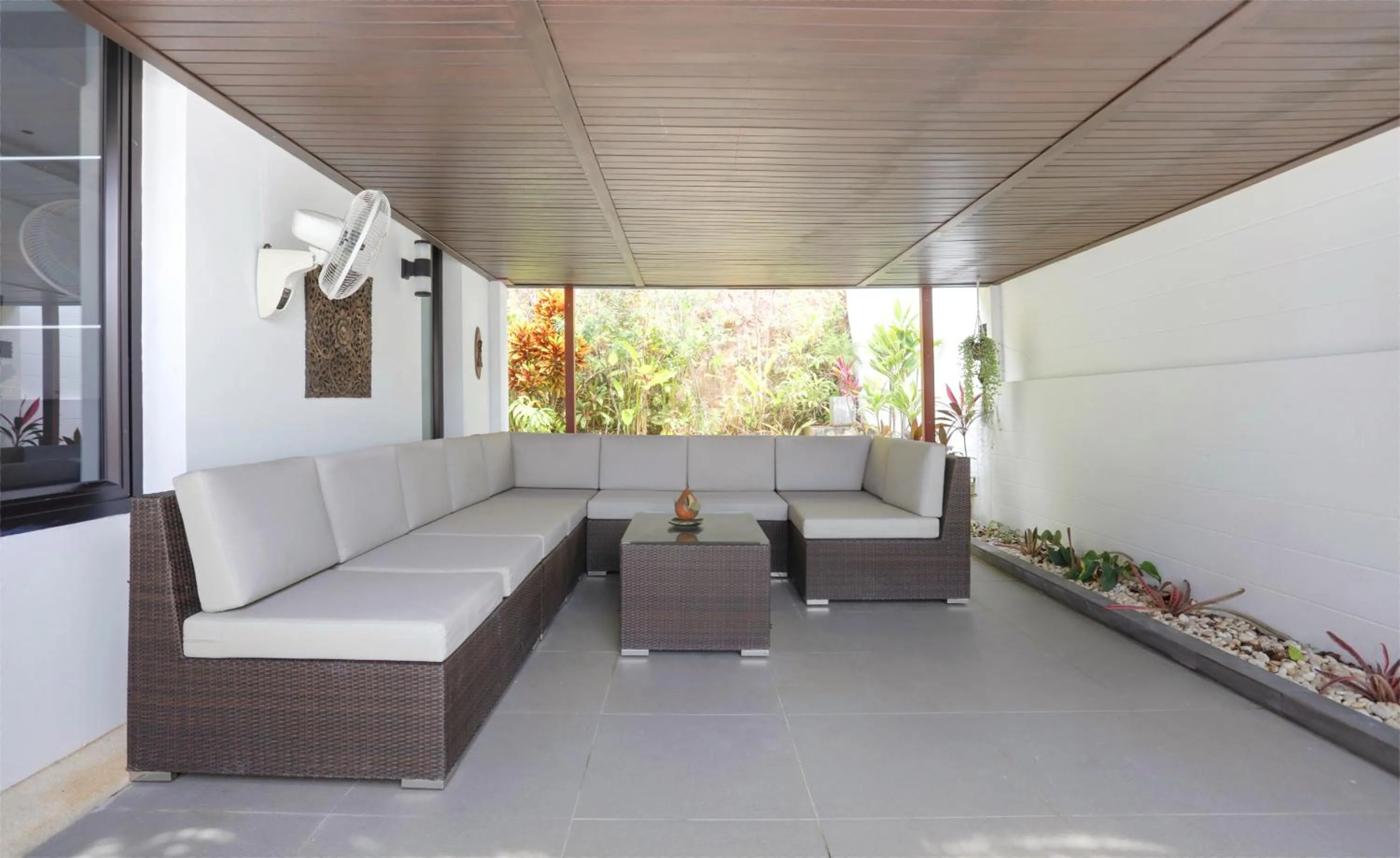 Kulraya Villas - Luxury Serviced Pool Villas (A)