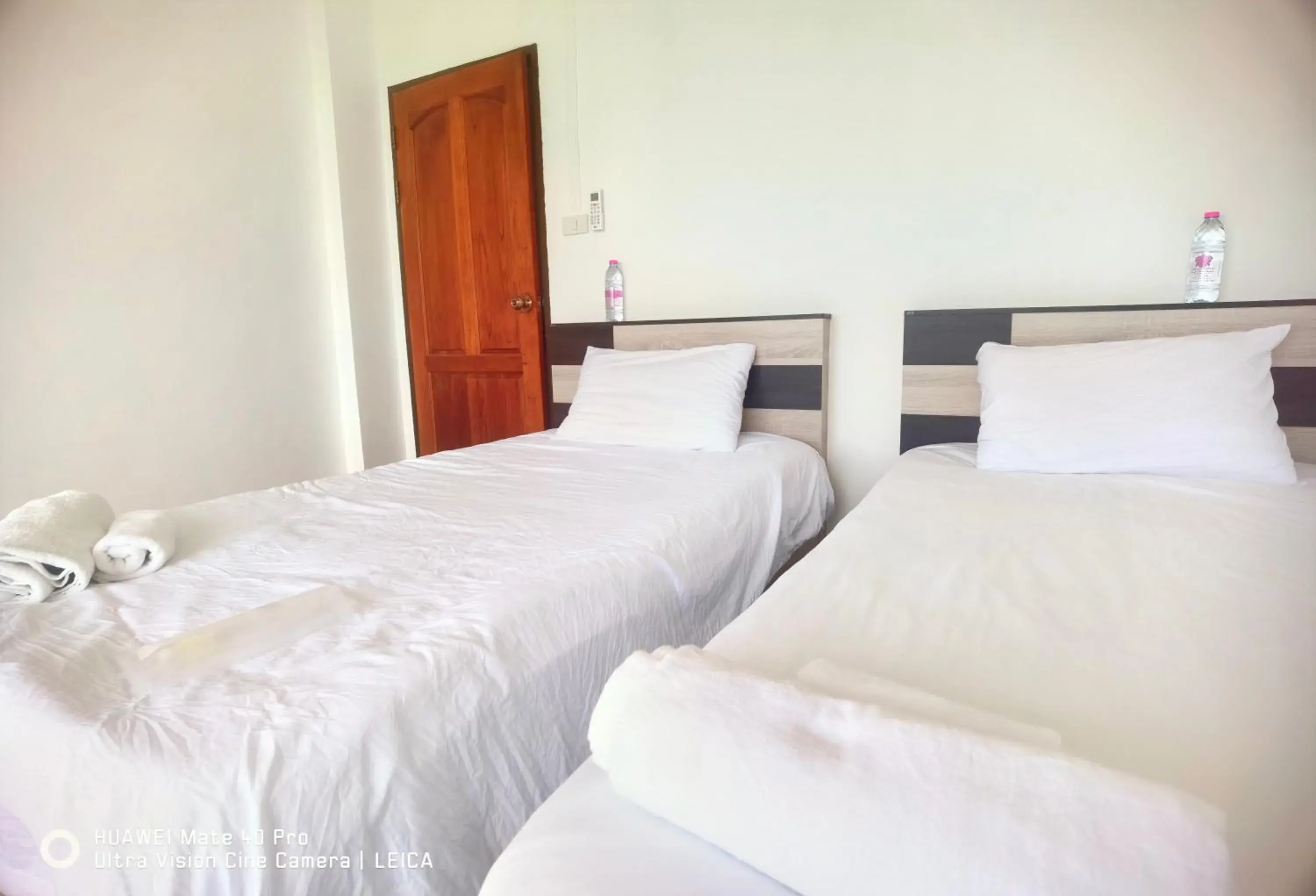 Twin Room with Private External Bathroom in 115 Townhouse Twin Room with Private External Bathroom in 115 Townhouse