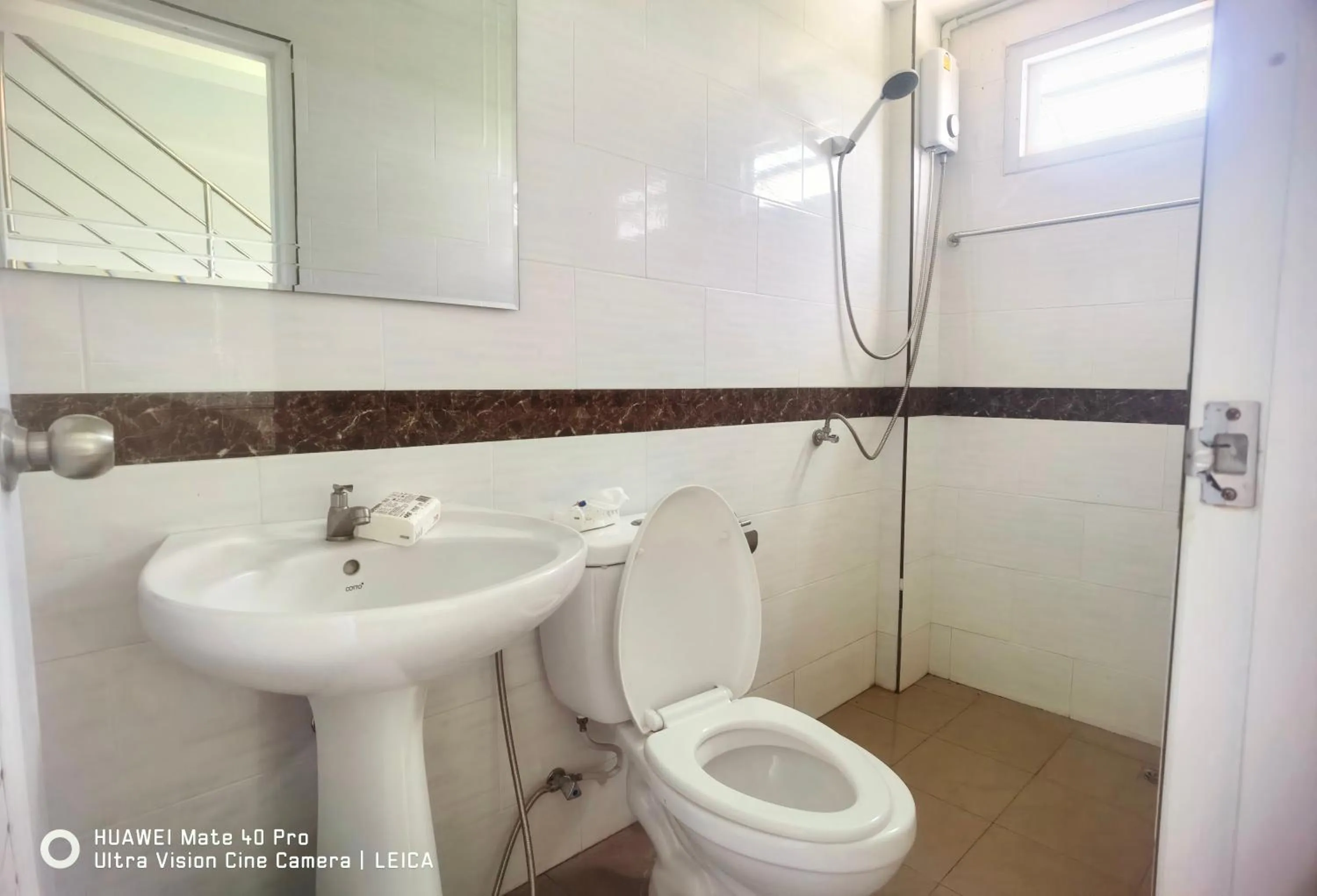 Shower in 115 Townhouse