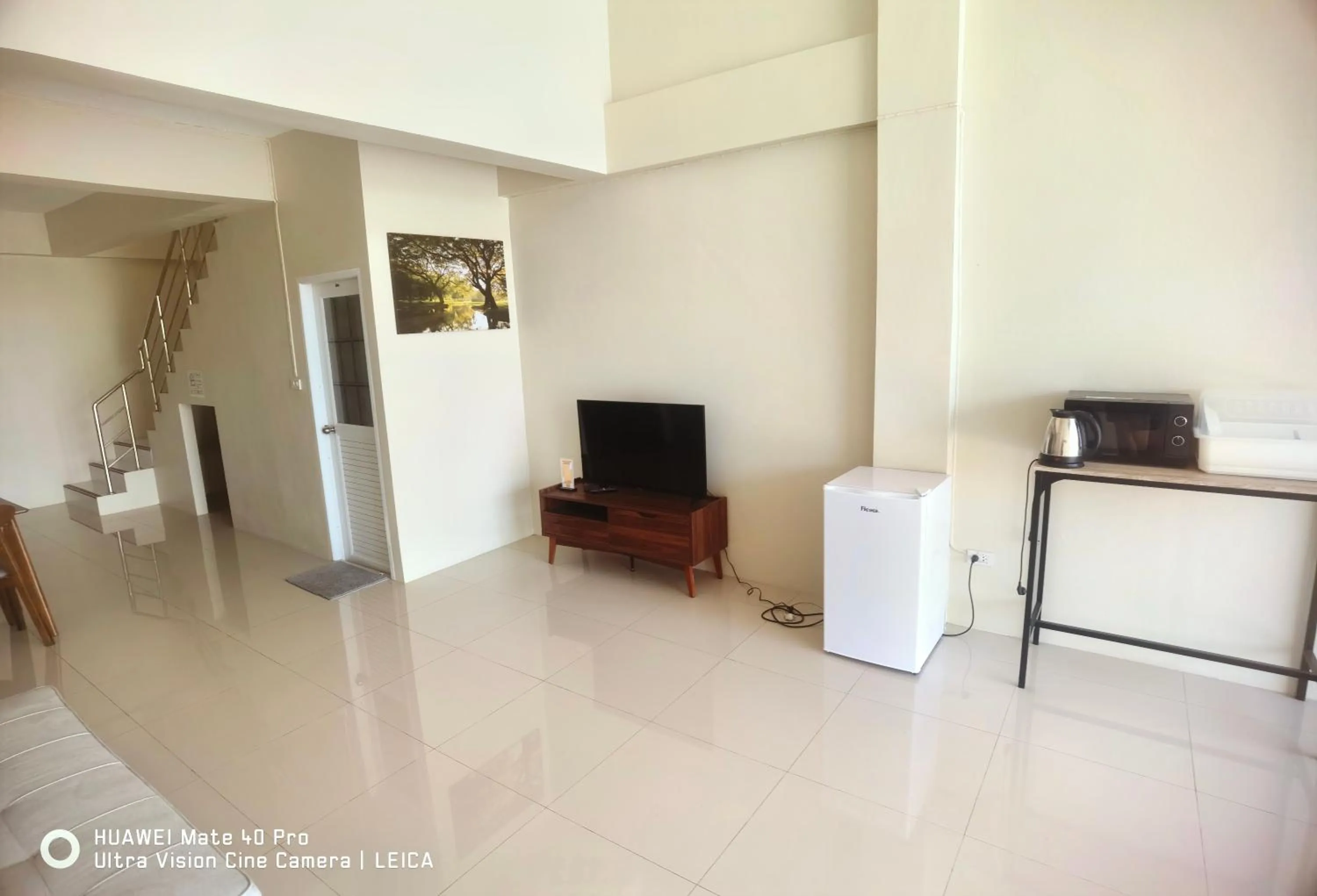 Communal lounge/ TV room in 115 Townhouse