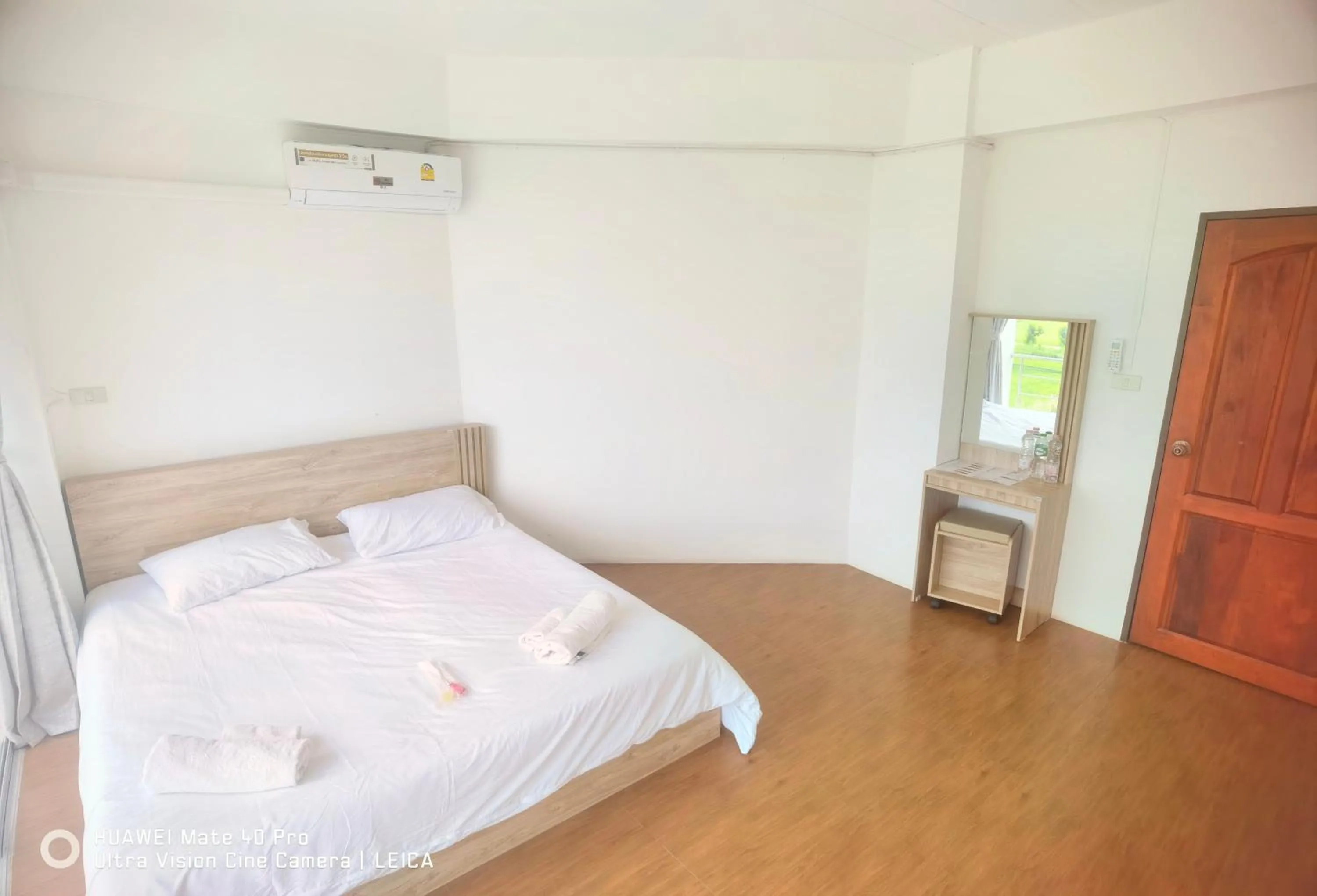 Bed in 115 Townhouse