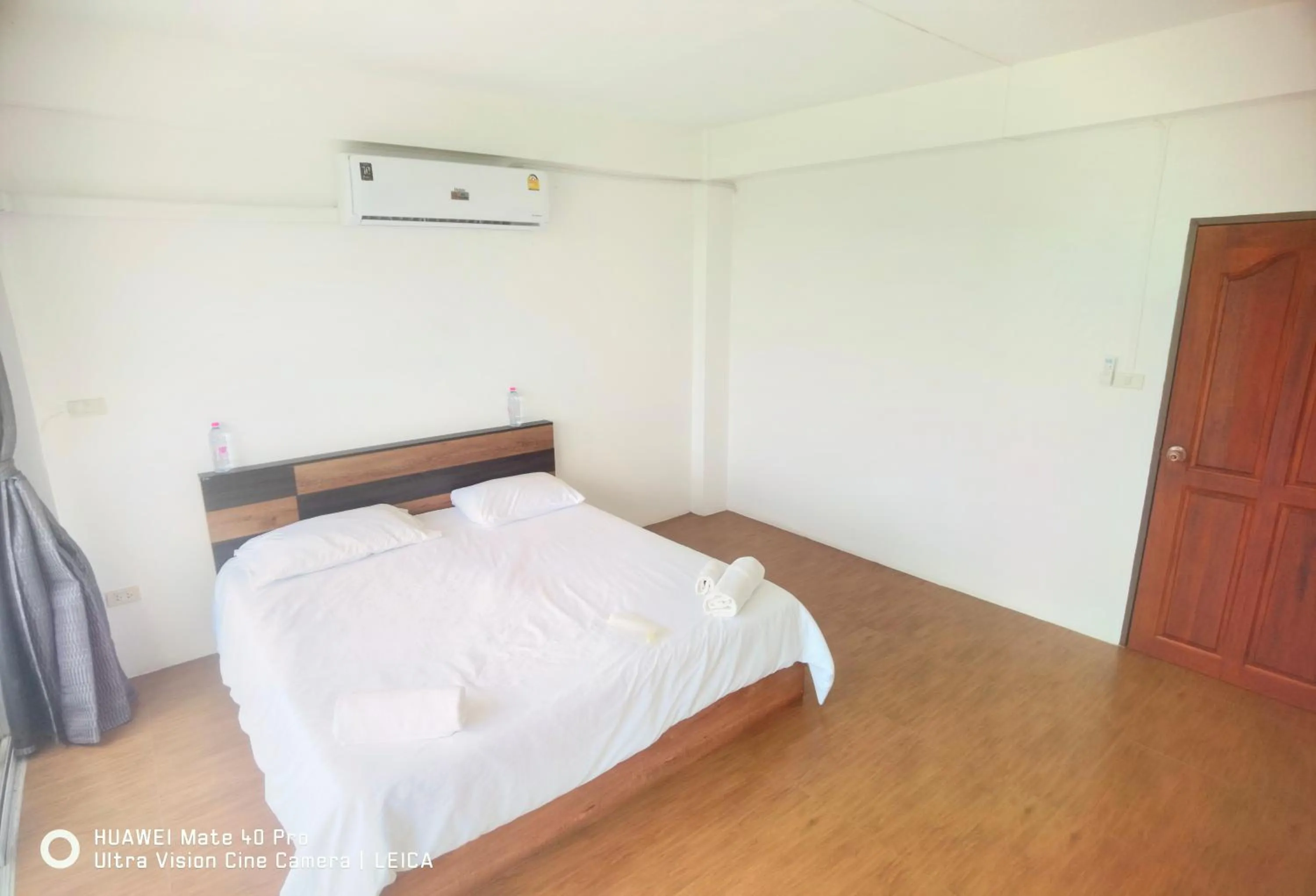 Bed in 115 Townhouse