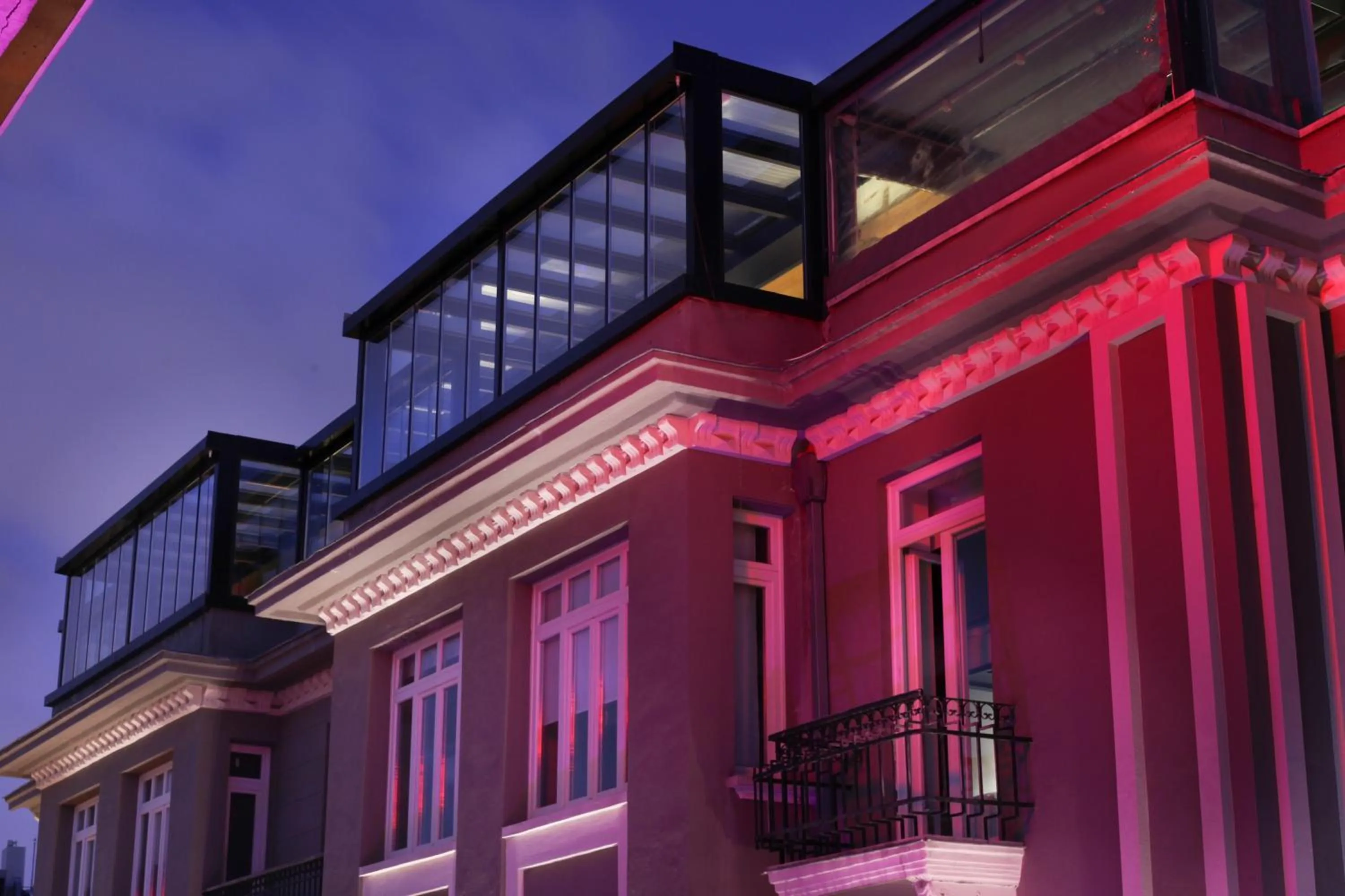 Property building in Wabi Hostels